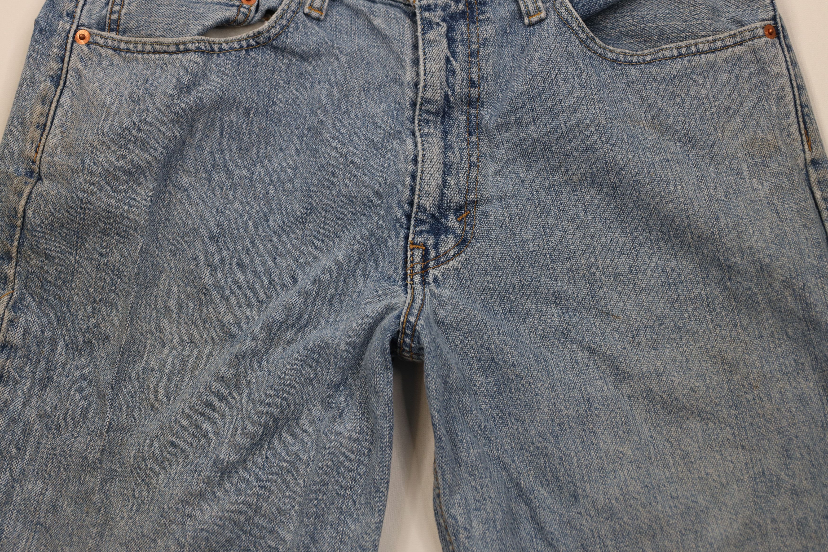 Levi's Vintage Y2K Levis 550 Fit Denim Jean Shorts Jorts Blue Size US 33 - 3 Thumbnail