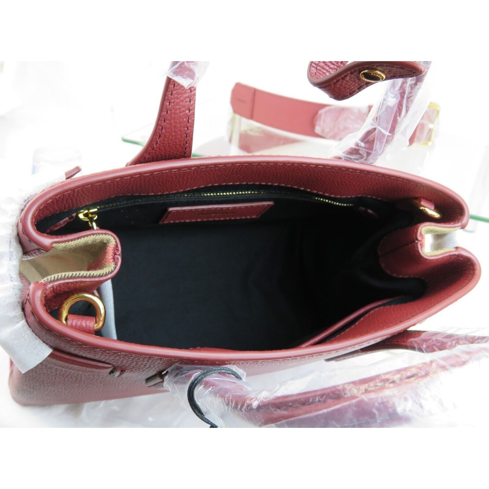 Burberry BURBERRY BANNER CRIMSON LEATHER CHECK CANVAS SHOULDER SM BAG Size ONE SIZE - 4 Thumbnail
