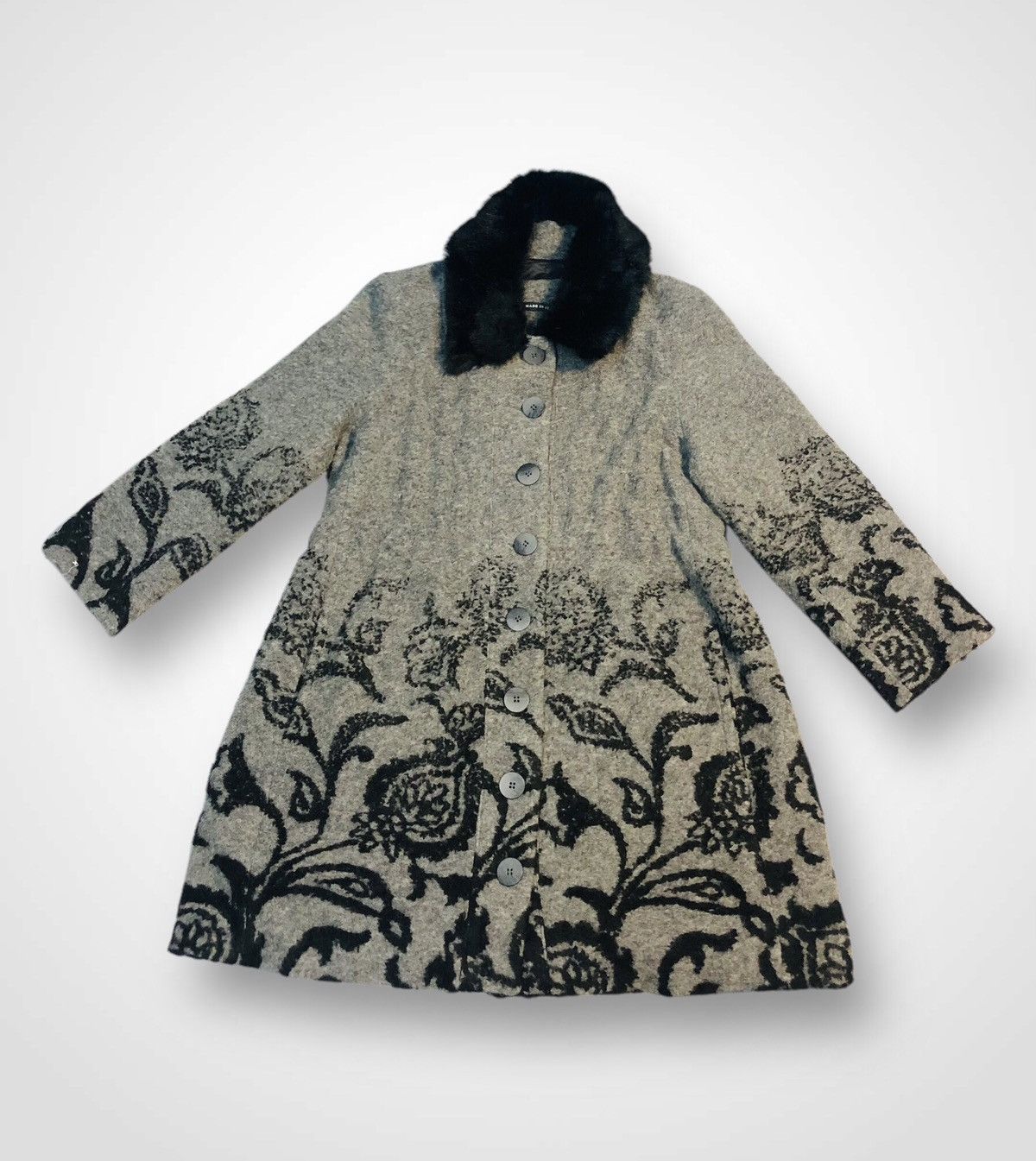 Japanese Brand furry Button Down Jacket (23) Size S / US 4 / IT 40 - 1 Thumbnail