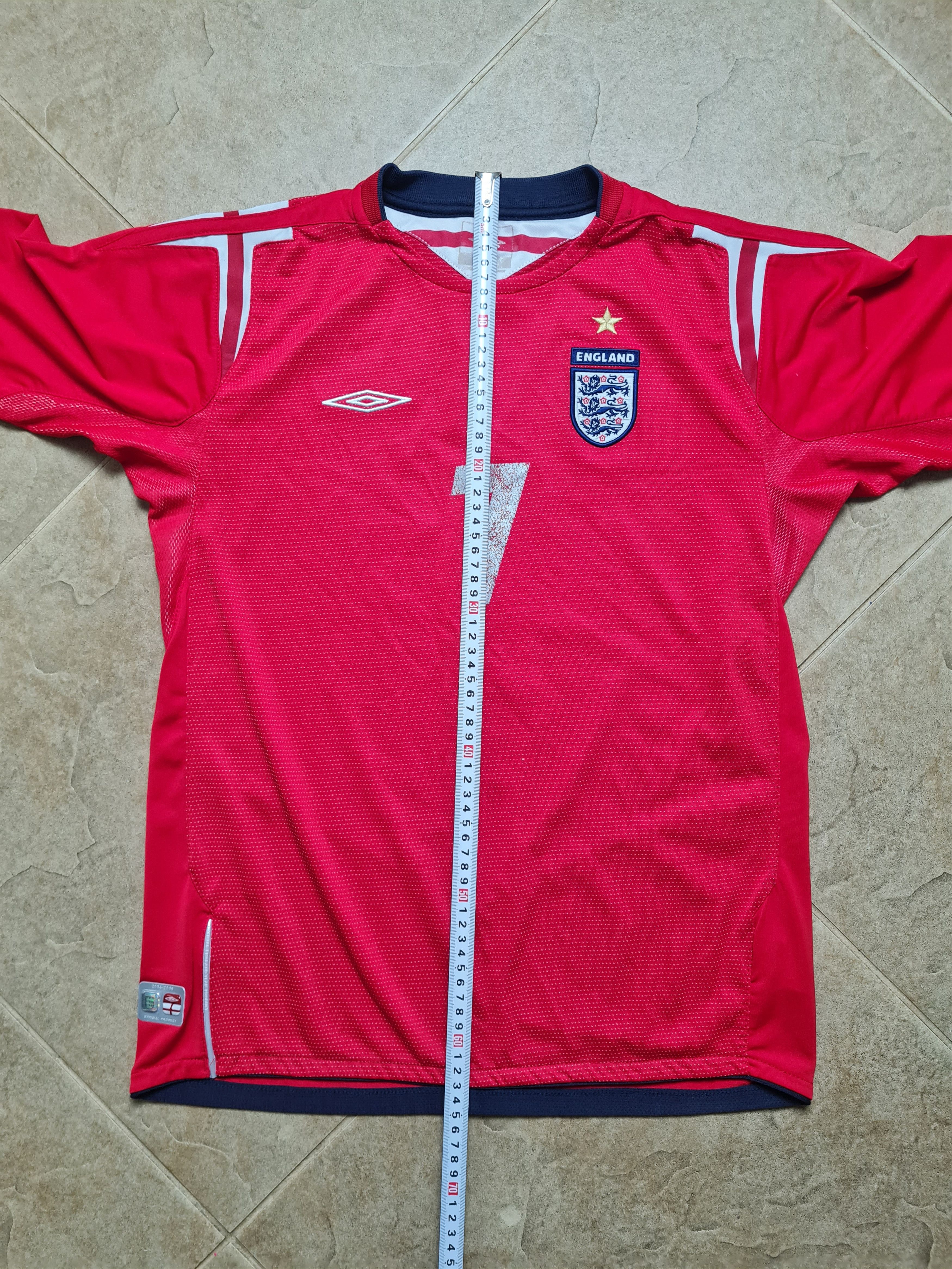 Umbro 2004/2006 England 7 Beckham Red Away Soccer Shirt Kit Umbro Size US S / EU 44-46 / 1 - 5 Thumbnail