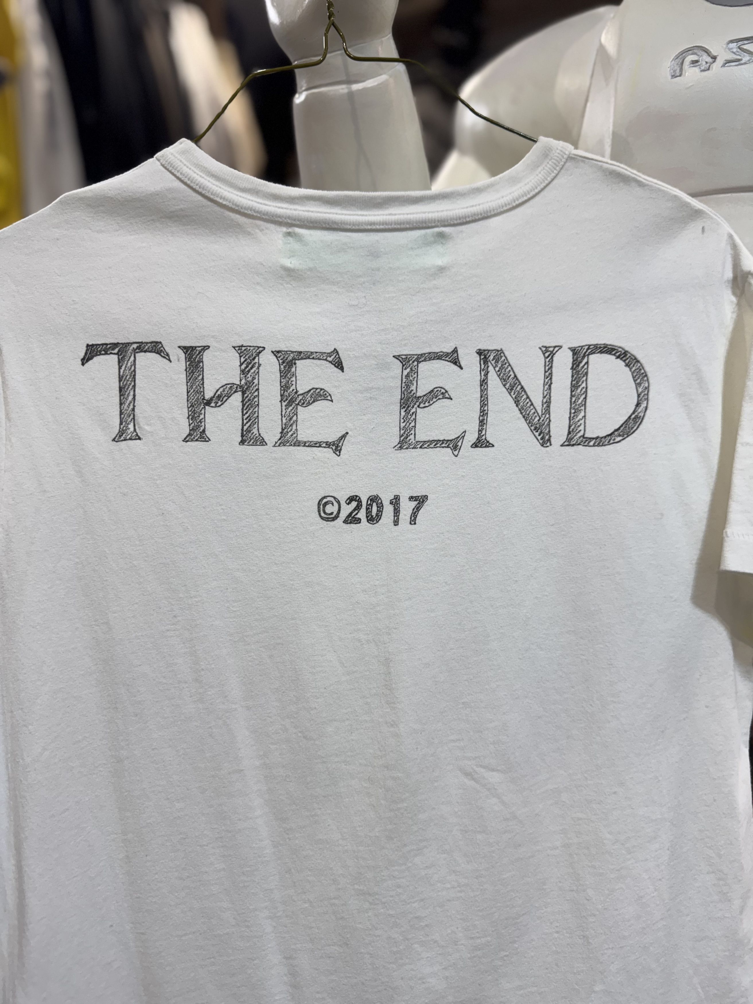 Off-White Off-White by Virgil Albloh, font Charaf Tajer Size US S / EU 44-46 / 1 - 9 Thumbnail