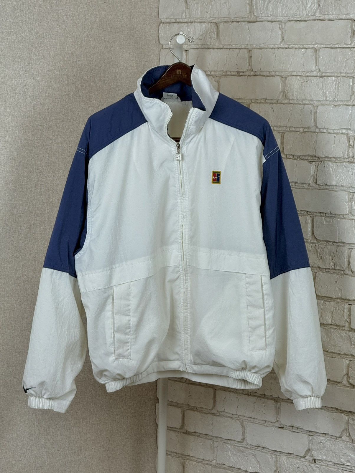Nike Vintage Nike Challenge Court Mens White Blue Track Jacket Size US M / EU 48-50 / 2 - 1 Thumbnail