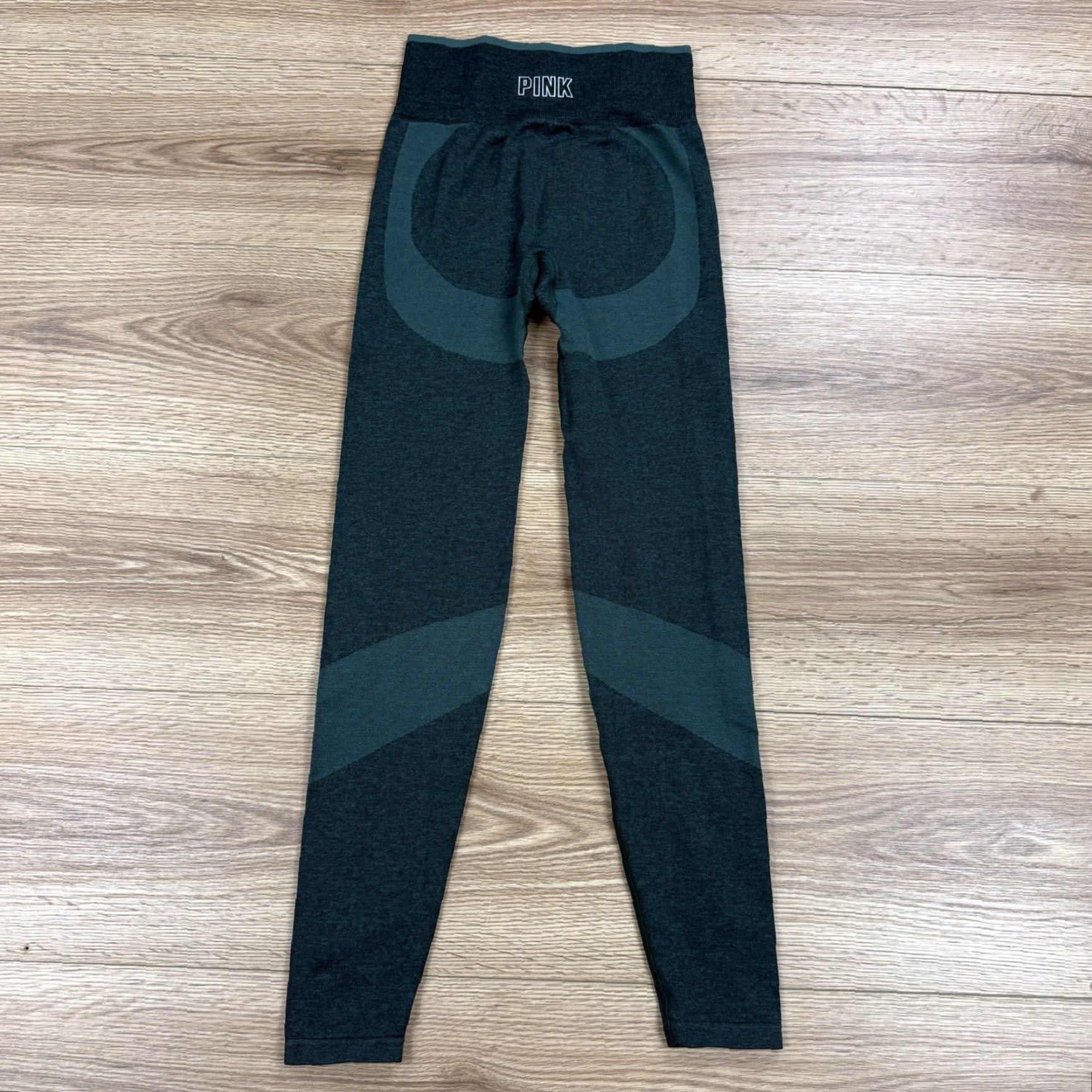 Victoria's Secret VINTAGE PINK Victoria’s Secret Leggings Women XS Seamless Ankle Size XS Size 26" / US 2 / IT 38 - 7 Thumbnail