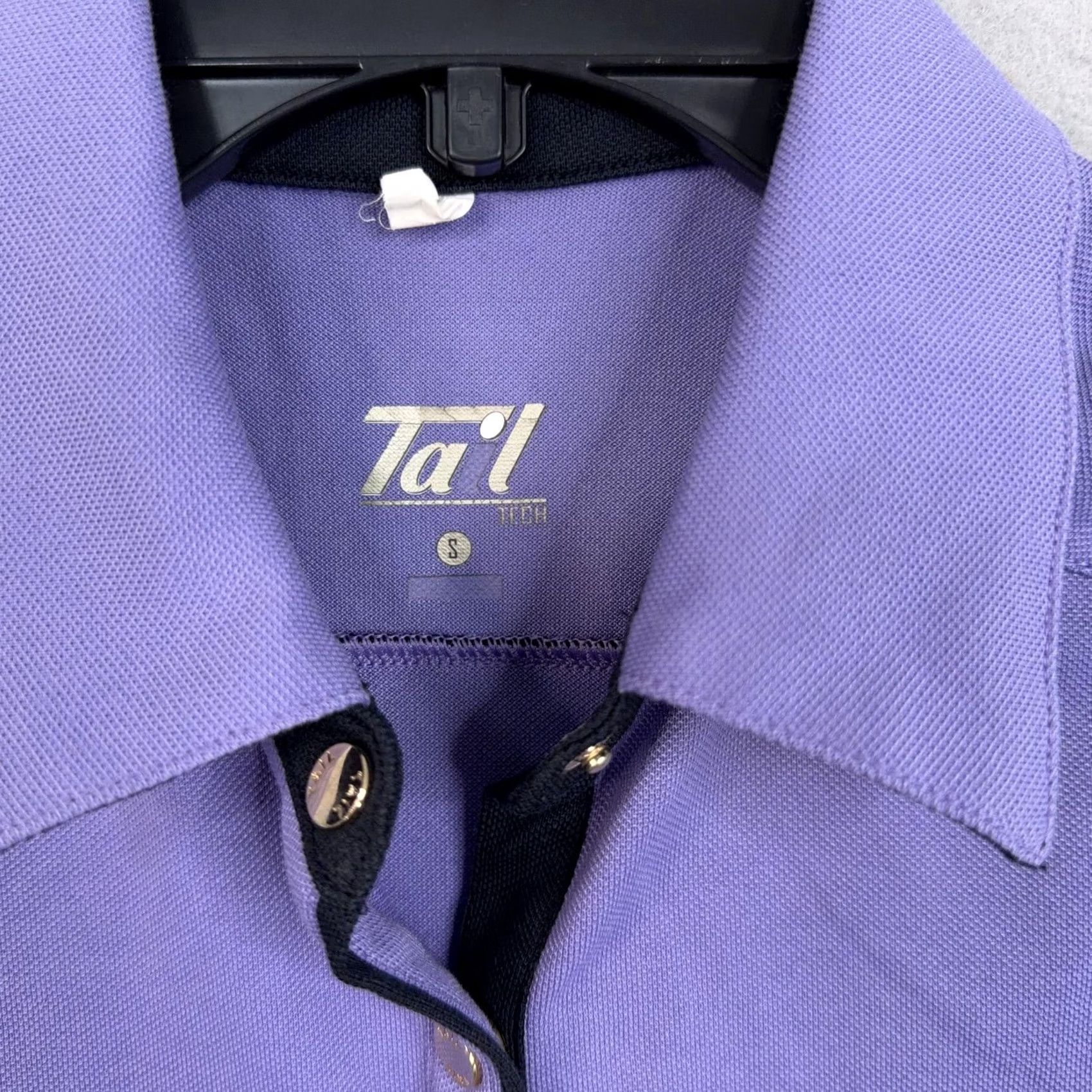 Vintage Tail Polo Shirt Womens Small Purple Sleeveless Tail Tech Golf Tennis Stretch Polo Shirt Womens Small Purple Sleeveless Tail Tech Golf Tennis Stretch Size S / US 4 / IT 40 - 4 Thumbnail