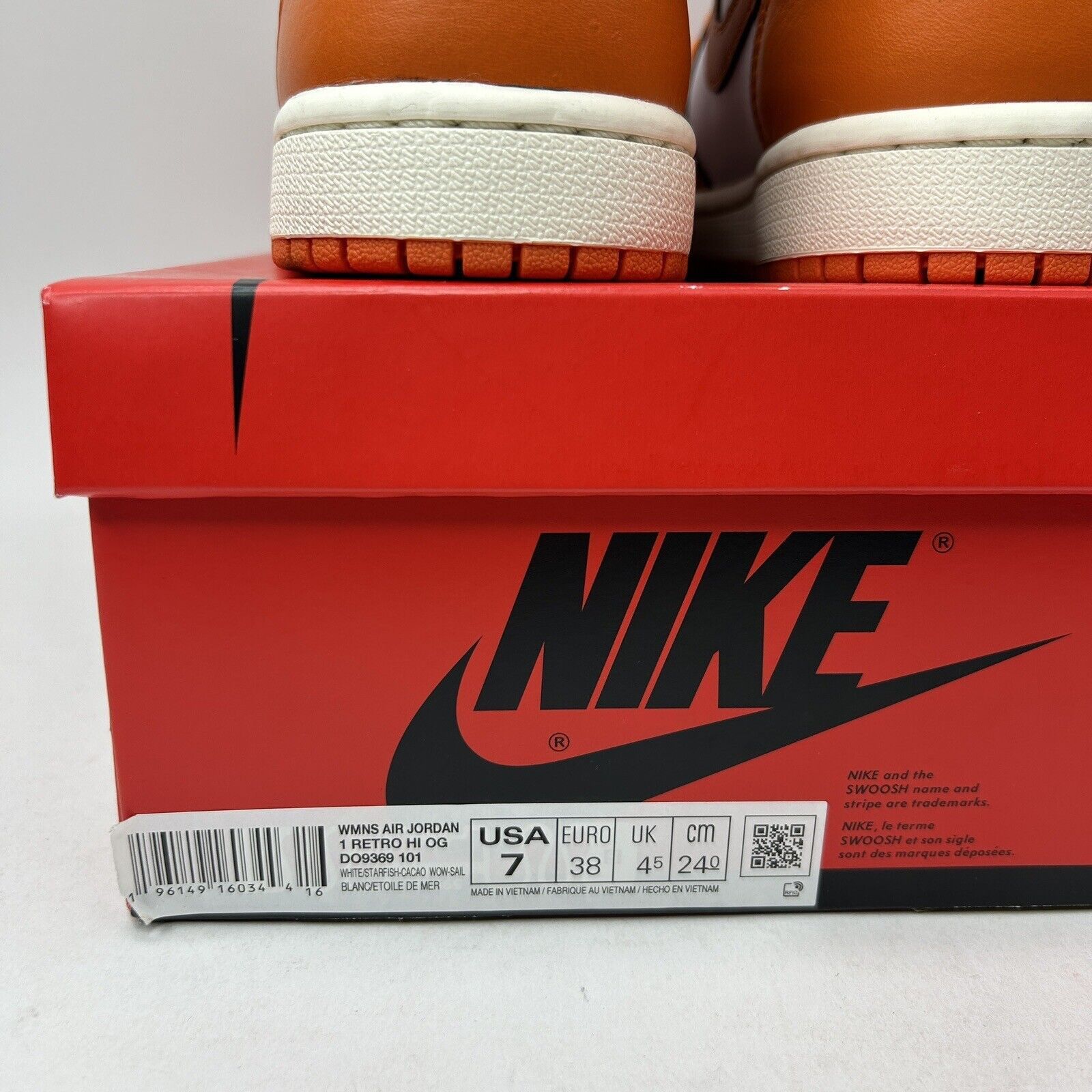 Nike Nike Air Jordan 1 Retro High OG WMNS “Starfish” 2023 Size US 7 / IT 37 - 5 Thumbnail