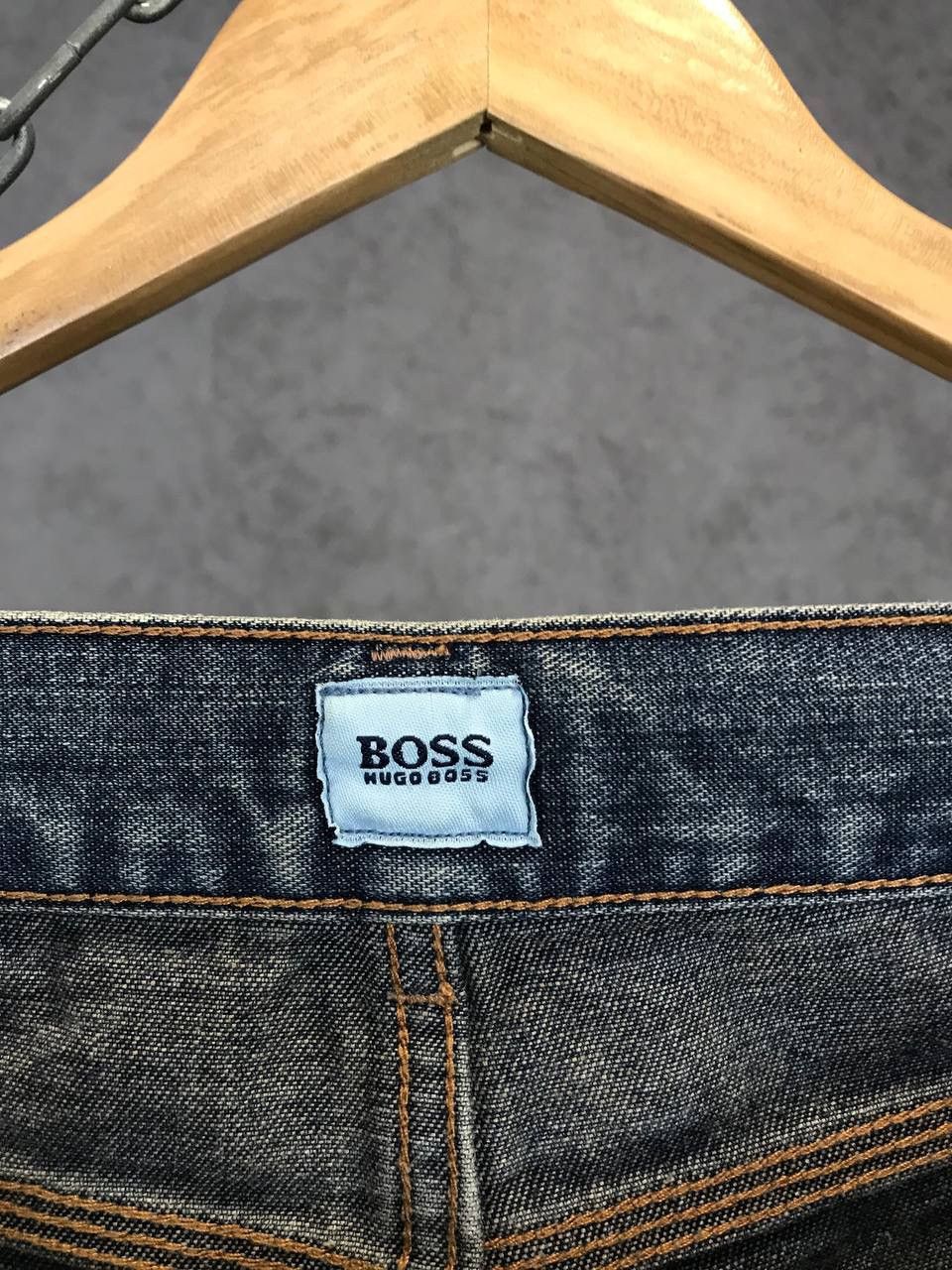 Hugo Boss Hugo Boss vintage faded avant garde jeans Size US 31 - 5 Thumbnail