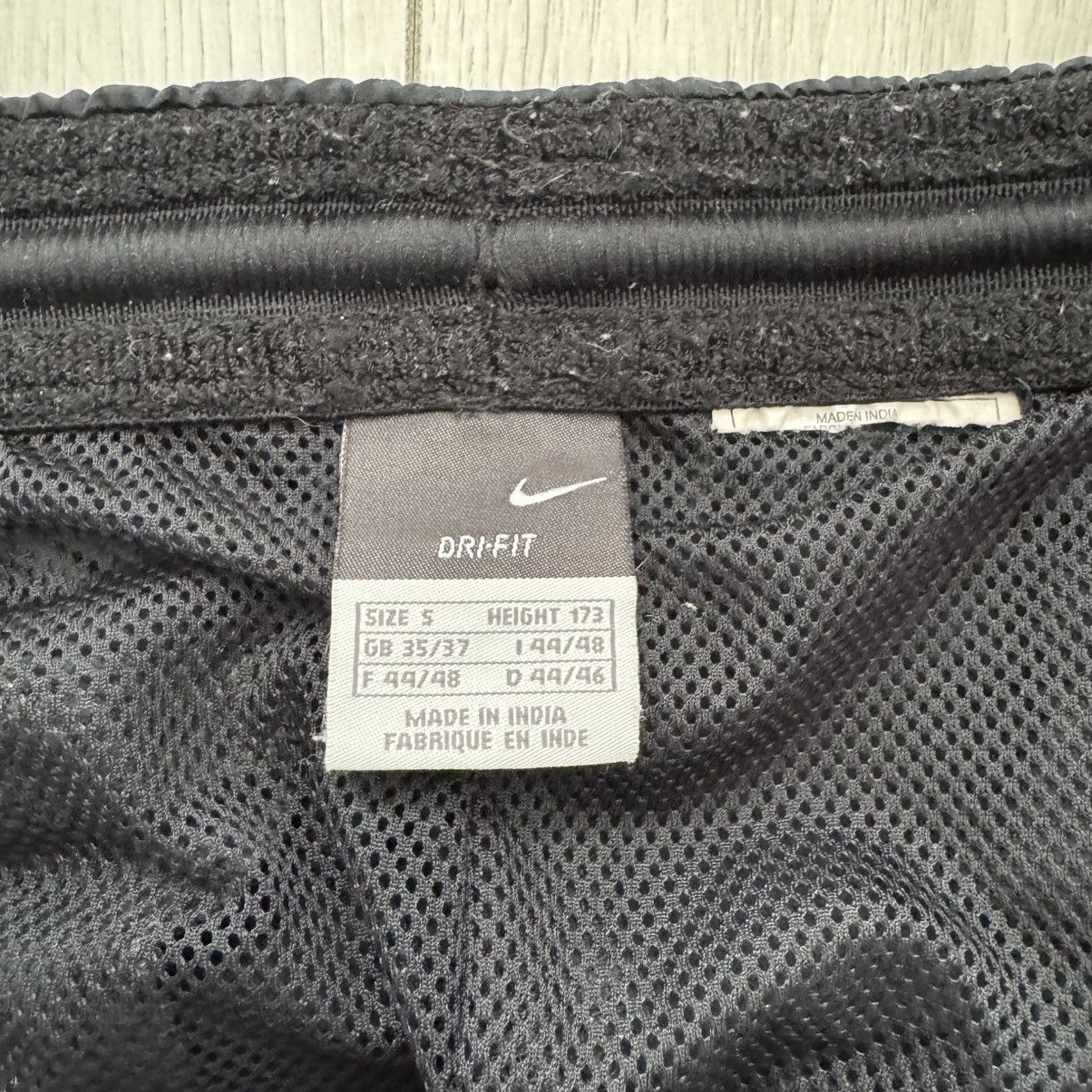Nike × Nike ACG × Vintage Vintage nike track pants y2k gorpcore sweatpants parachute Size US 30 / EU 46 - 4 Thumbnail