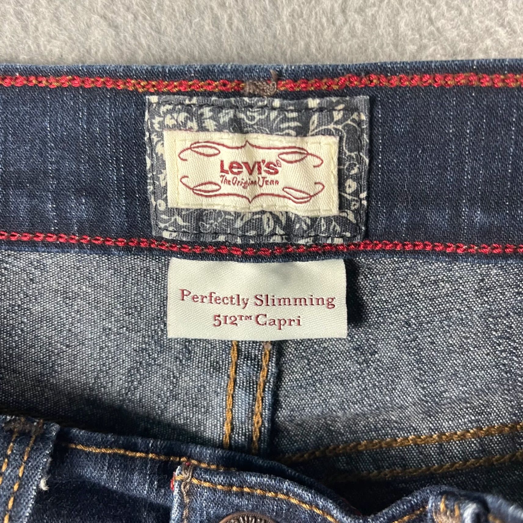Levi's Levi's 512 Perfectly Slimming Capri Jeans Women 8 Blue Denim Slimming Preppy - 5-Pocket Size 30" / US 8 / IT 44 - 4 Thumbnail