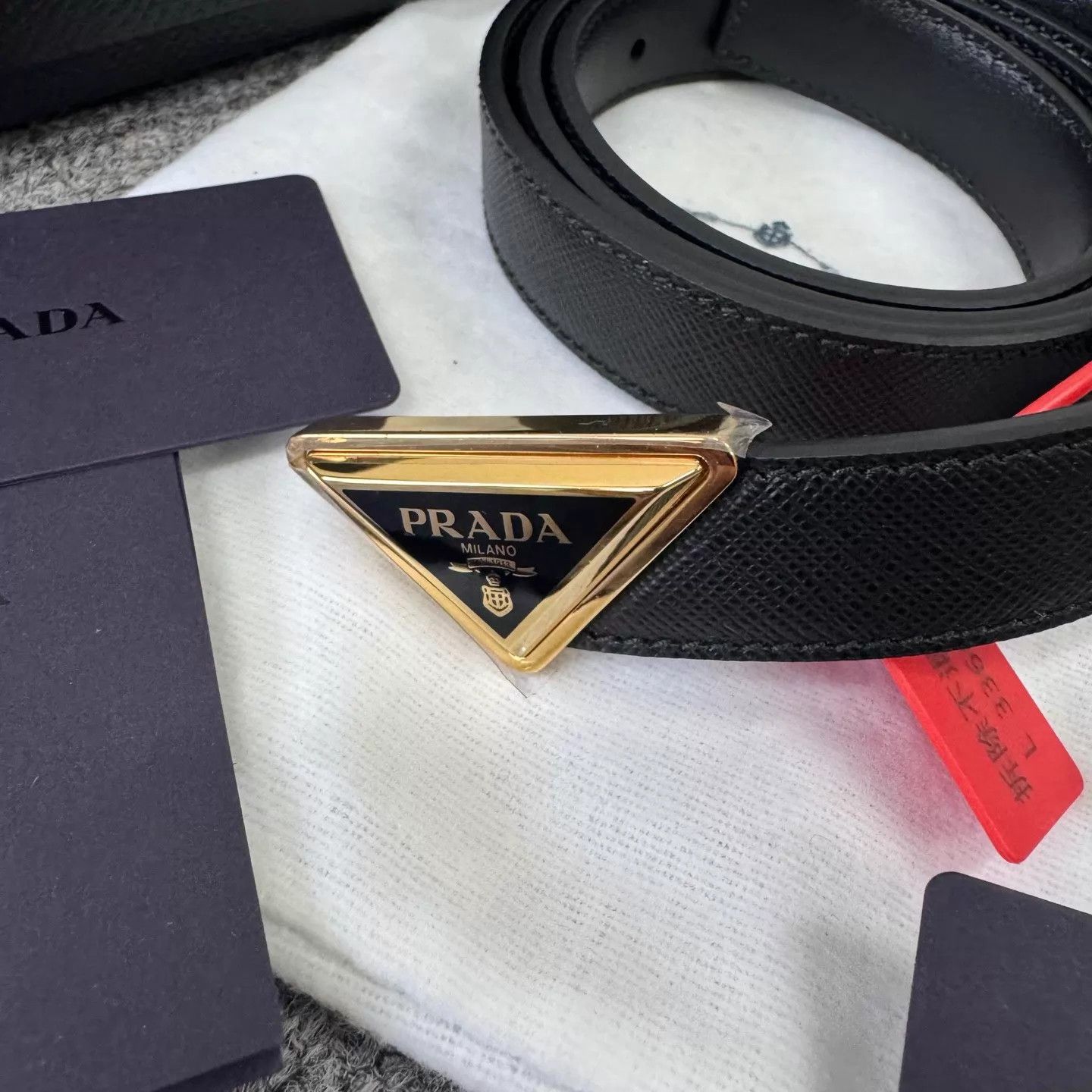 Prada Prada Black Gold Triangle Crossover Belt NWT 85/34 Size ONE SIZE - 2 Thumbnail