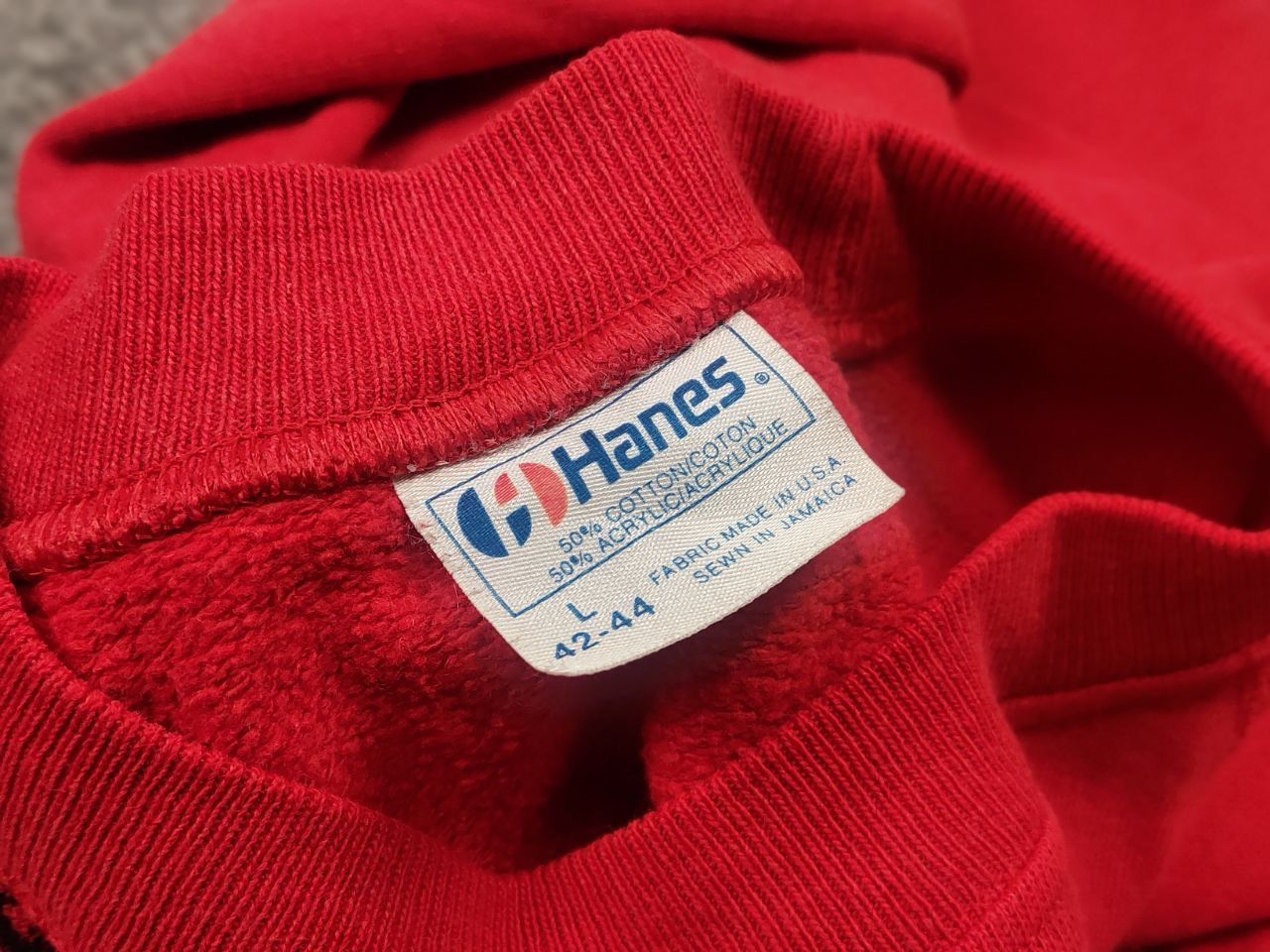 Vintage Vintage 1980s Hawaii Red logo crewneck Sweatshirt USA Made Size US L / EU 52-54 / 3 - 12 Thumbnail