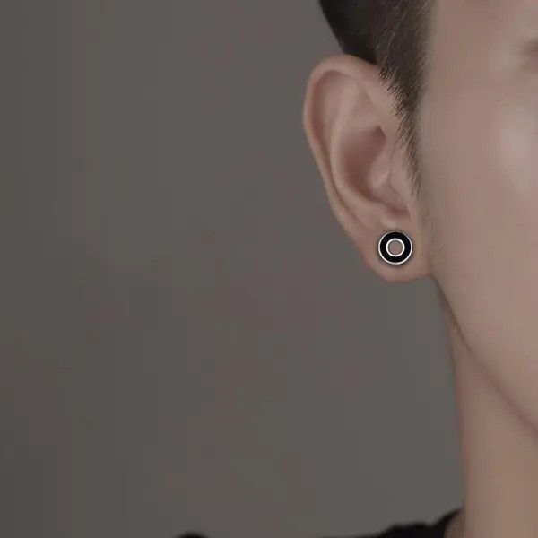 Jewelry × Other Black Round Circle Stud Earrings for Men Women,Punk Hip Hop Size ONE SIZE - 1 Thumbnail