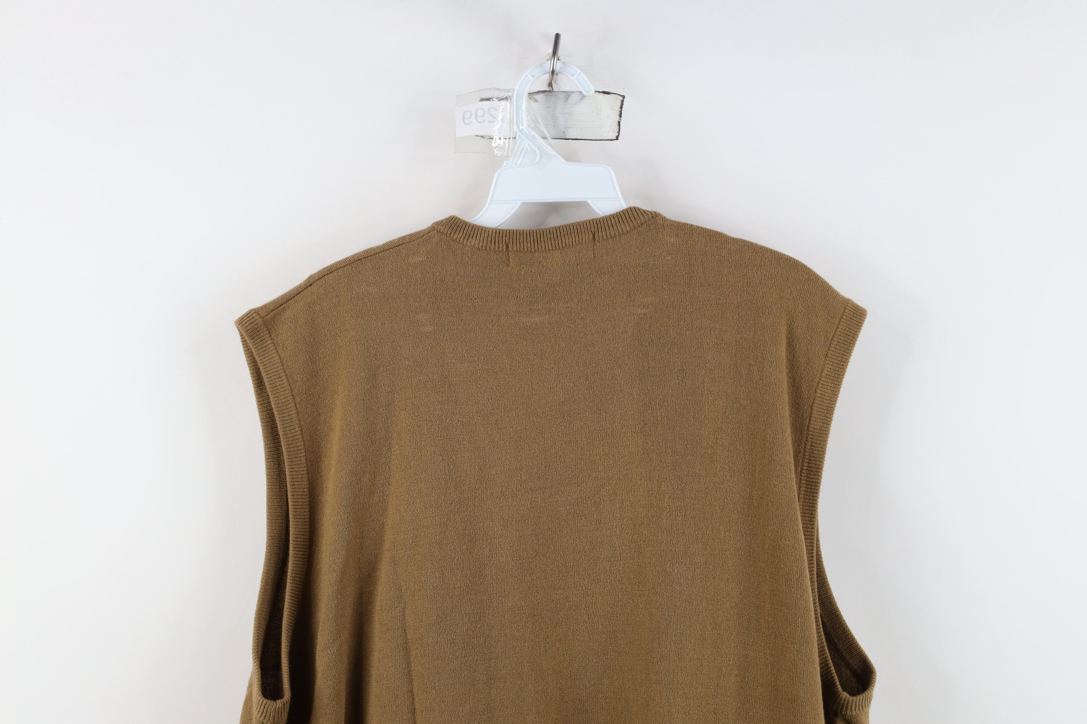 Vintage Vintage Y2K Streetwear Soft Knit V-Neck Sweater Vest Brown Size US XXL / EU 58 / 5 - 11 Thumbnail