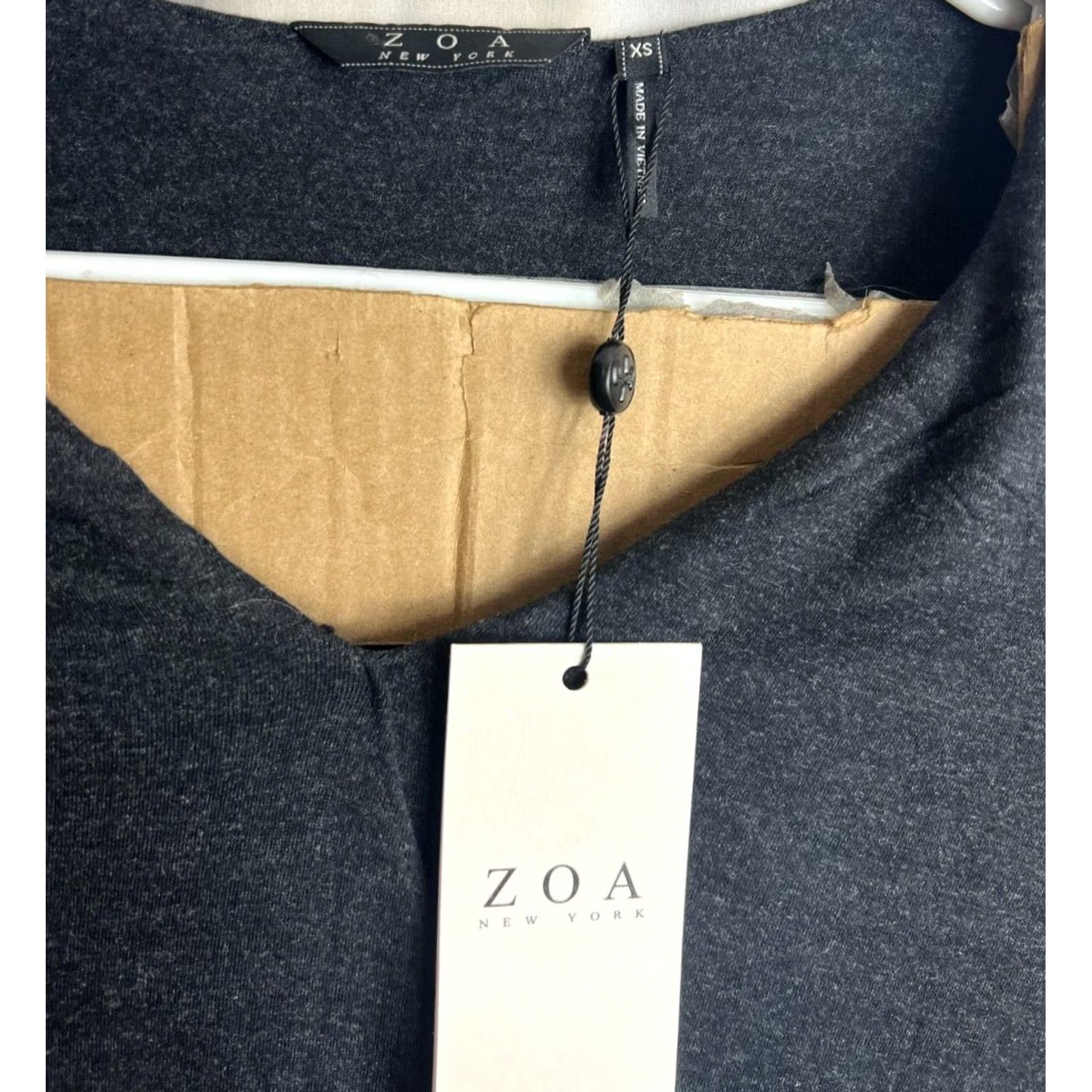 Sea New York ZOA New York Blouse Size XS Black Shirt Tunic T shirt Stretchy V Cross NEW Women Size XS / US 0-2 / IT 36-38 - 2 Thumbnail