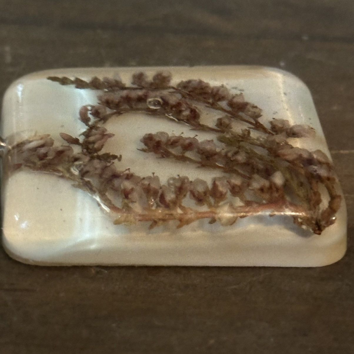 Vintage Vintage resin dried flower pendant necklace Size ONE SIZE - 4 Thumbnail