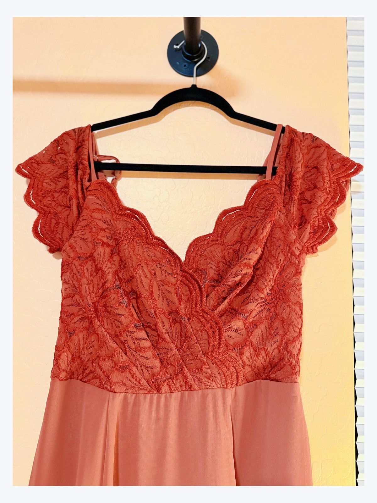 Other Celebrate DB Studio Lace Bodice Gown– Rust Red Elegance Size M / US 6-8 / IT 42-44 - 5 Thumbnail