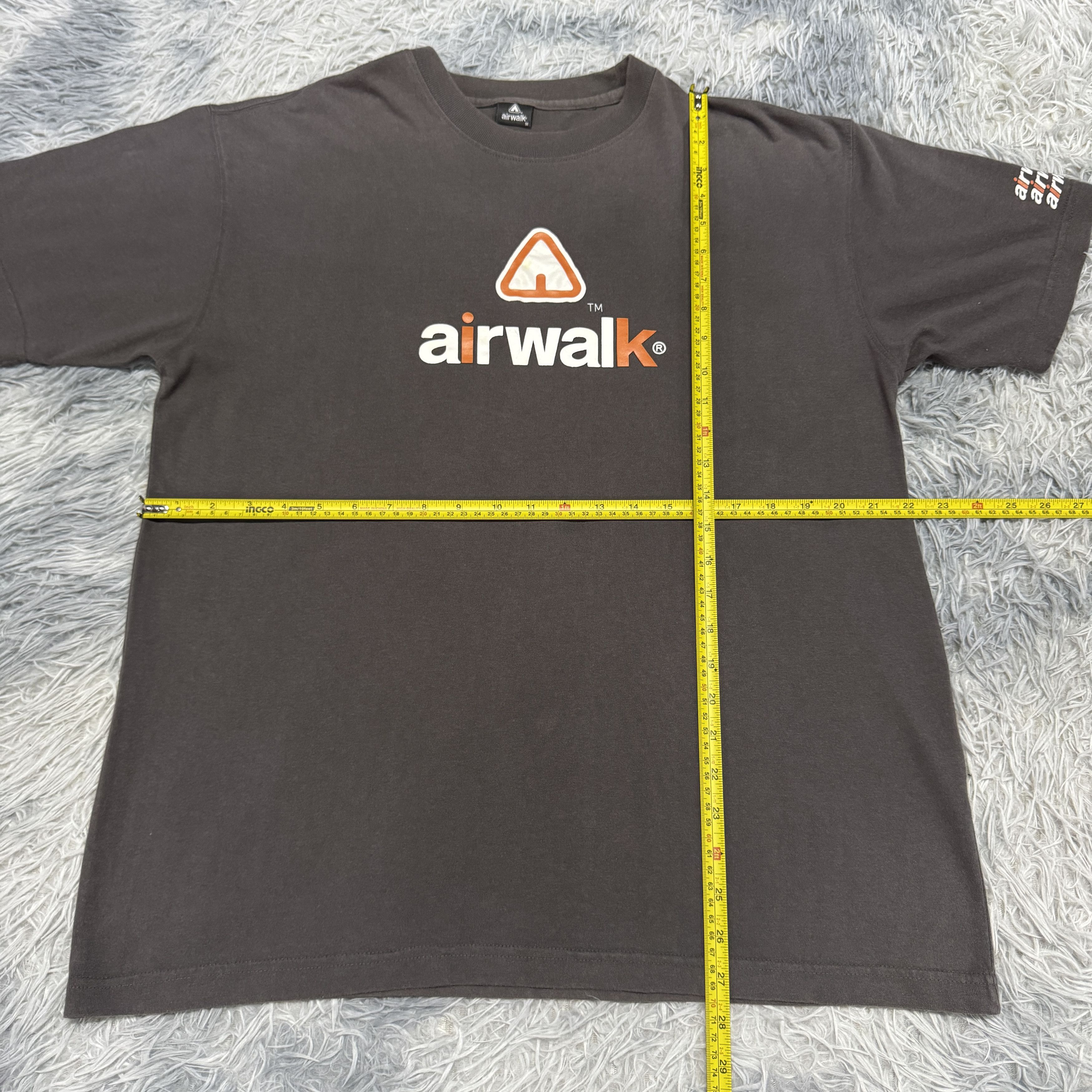 Vintage Vintage 00s Airwalk Skater Tshirt Size US M / EU 48-50 / 2 - 5 Thumbnail