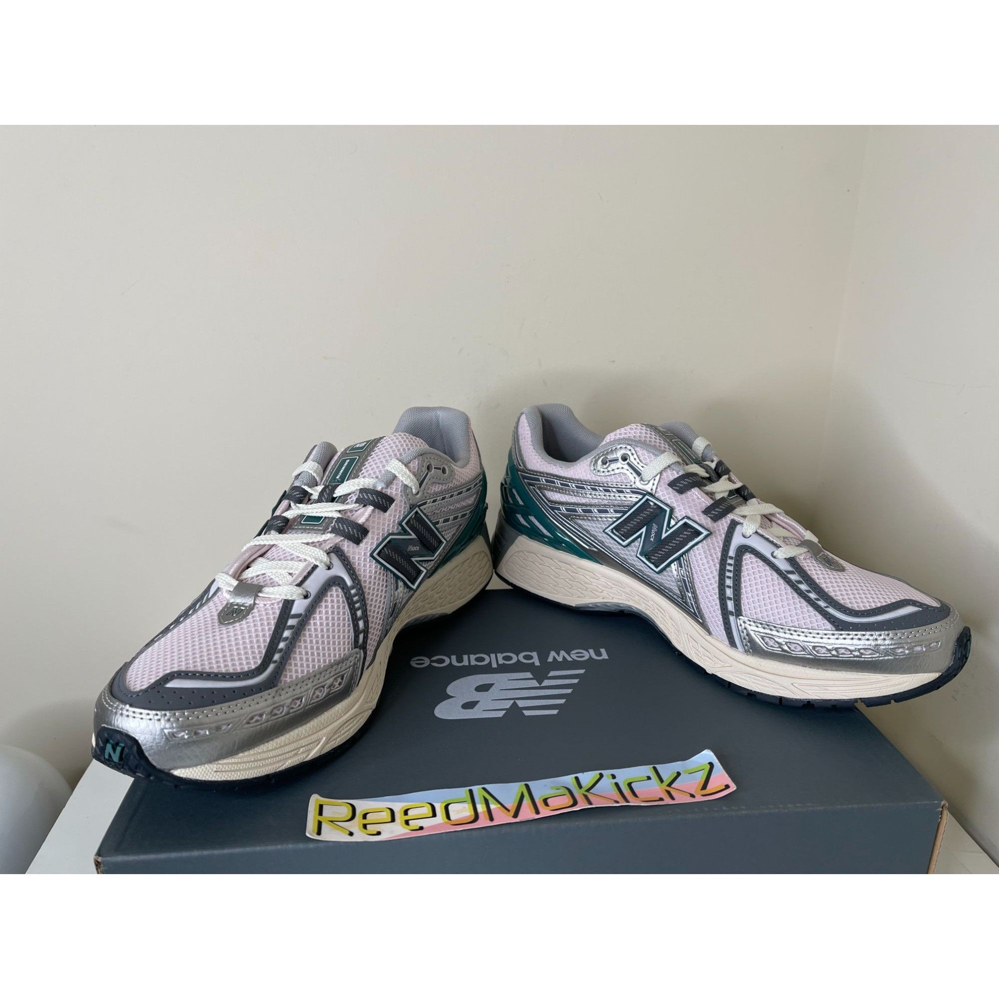 New Balance New Balance 1906R Pink Metallic Silver Womens 10us Size US 10 / IT 40 - 4 Thumbnail