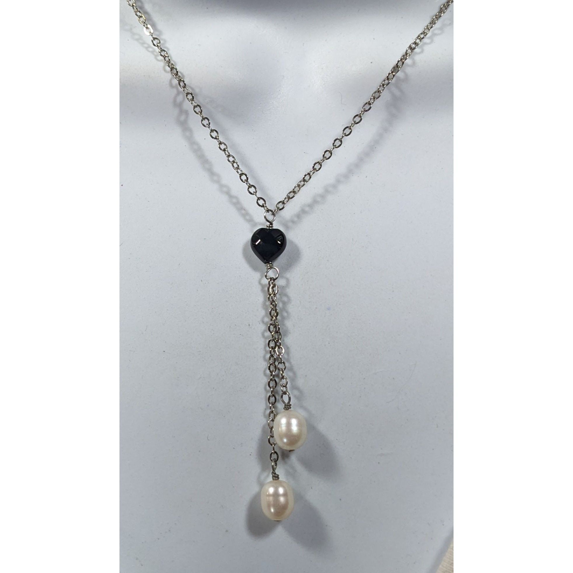 Other Elegant Black Heart Pearl Accent Lariat Necklace Size ONE SIZE - 1 Thumbnail