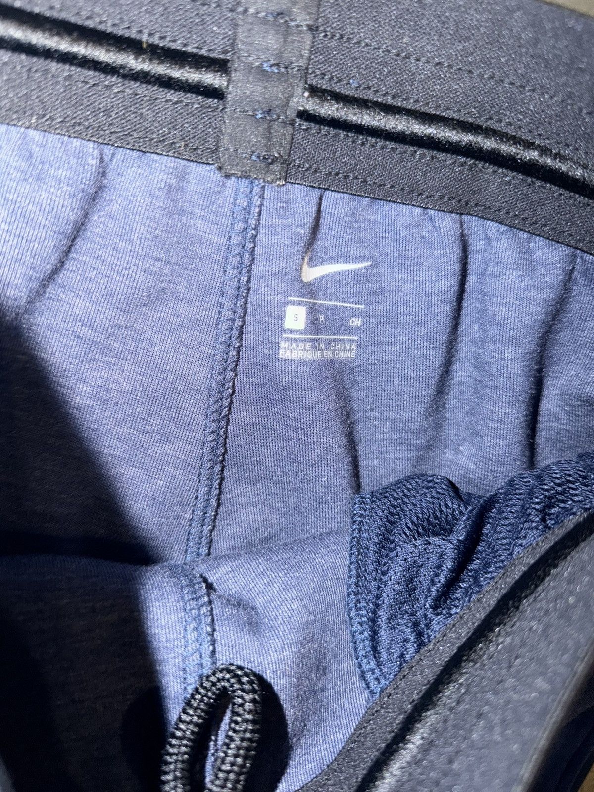 Nike Nike Dri-FIT Jogger Pants Mens Small Blue Colorblock Zip Size US 30 / EU 46 - 5 Thumbnail