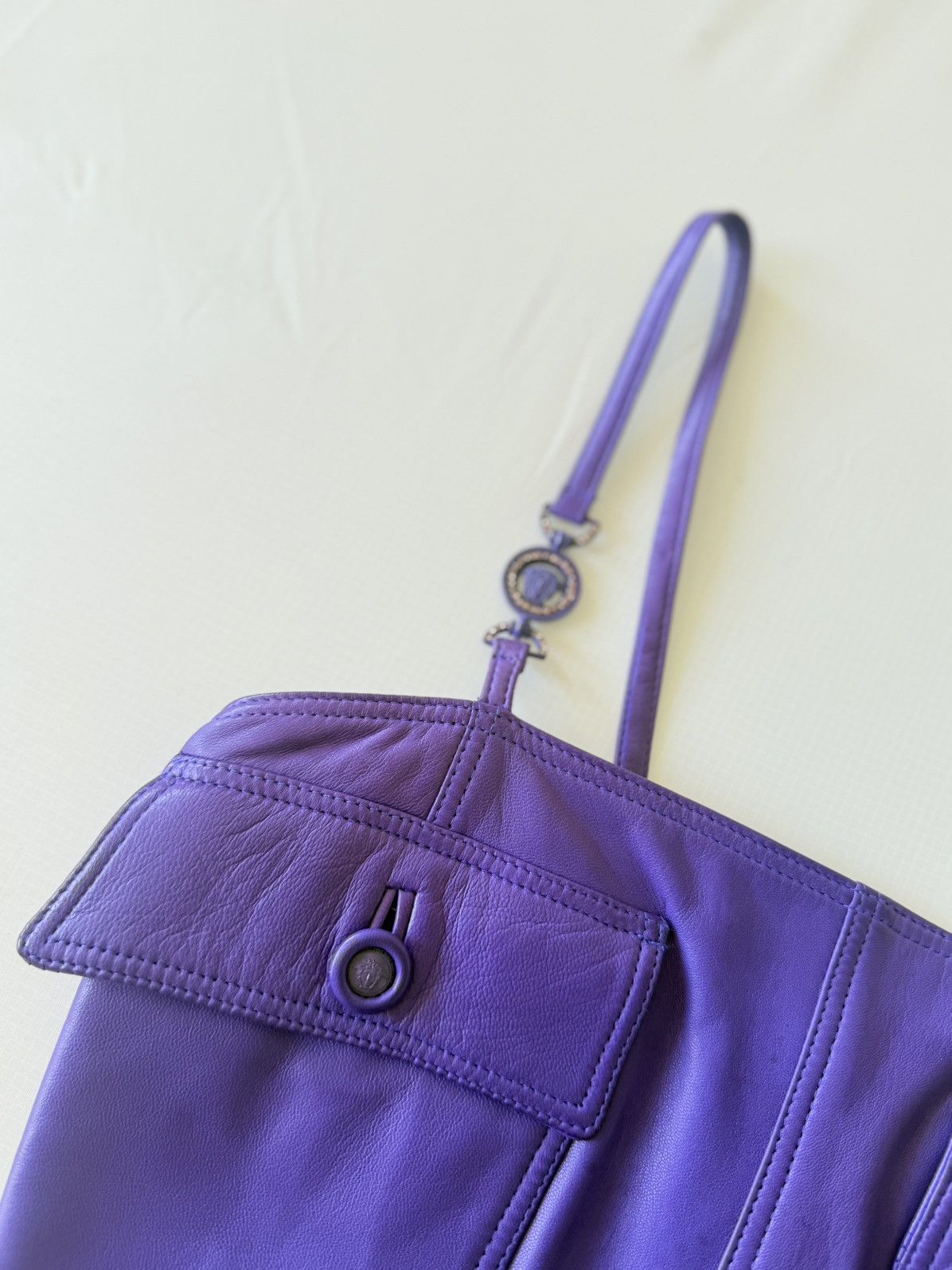 Versace Gianni Versace 1996 F/W Purple Leather Belted Shift Dress Size XS / US 0-2 / IT 36-38 - 7 Thumbnail