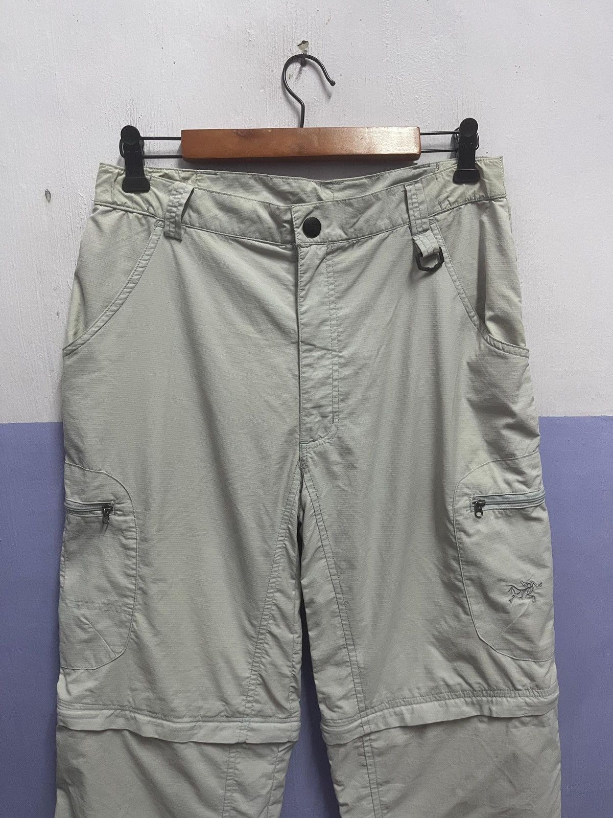 Arc'teryx Arcteryx Outdoor Cargo Pants 2 in 1 Size US 33 - 9 Thumbnail