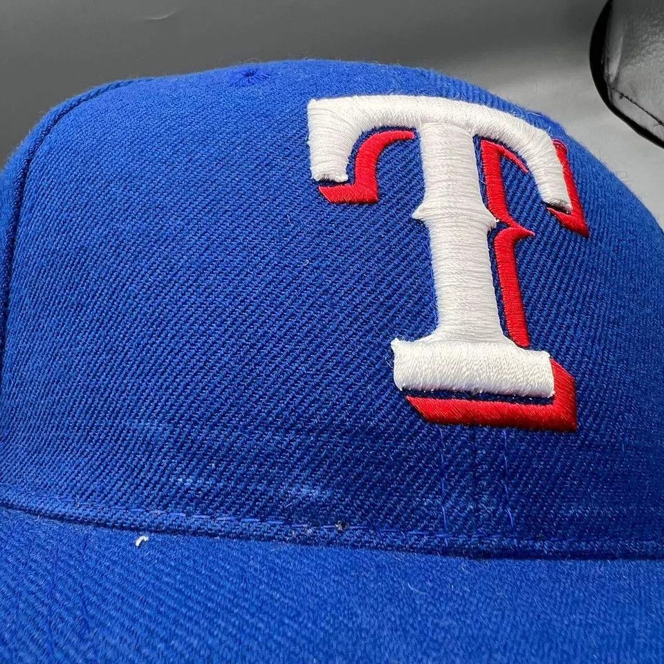 Vintage Texas Rangers Hat Men Blue Gray Outdoor Cap MLB Snap Back Size ONE SIZE - 10 Thumbnail
