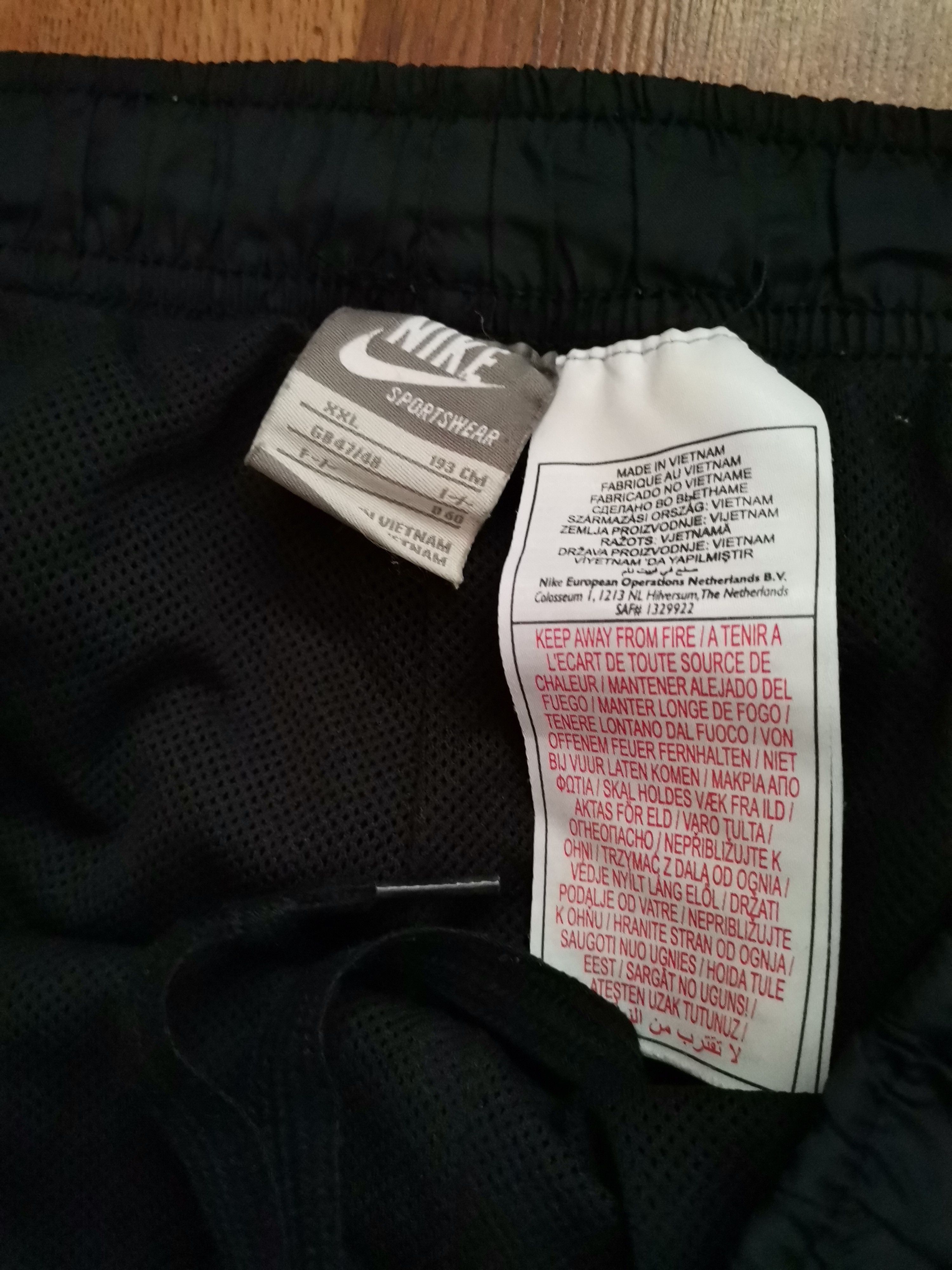 Nike Vintage Nike Baggy Track Pants Size US 34 / EU 50 - 3 Thumbnail