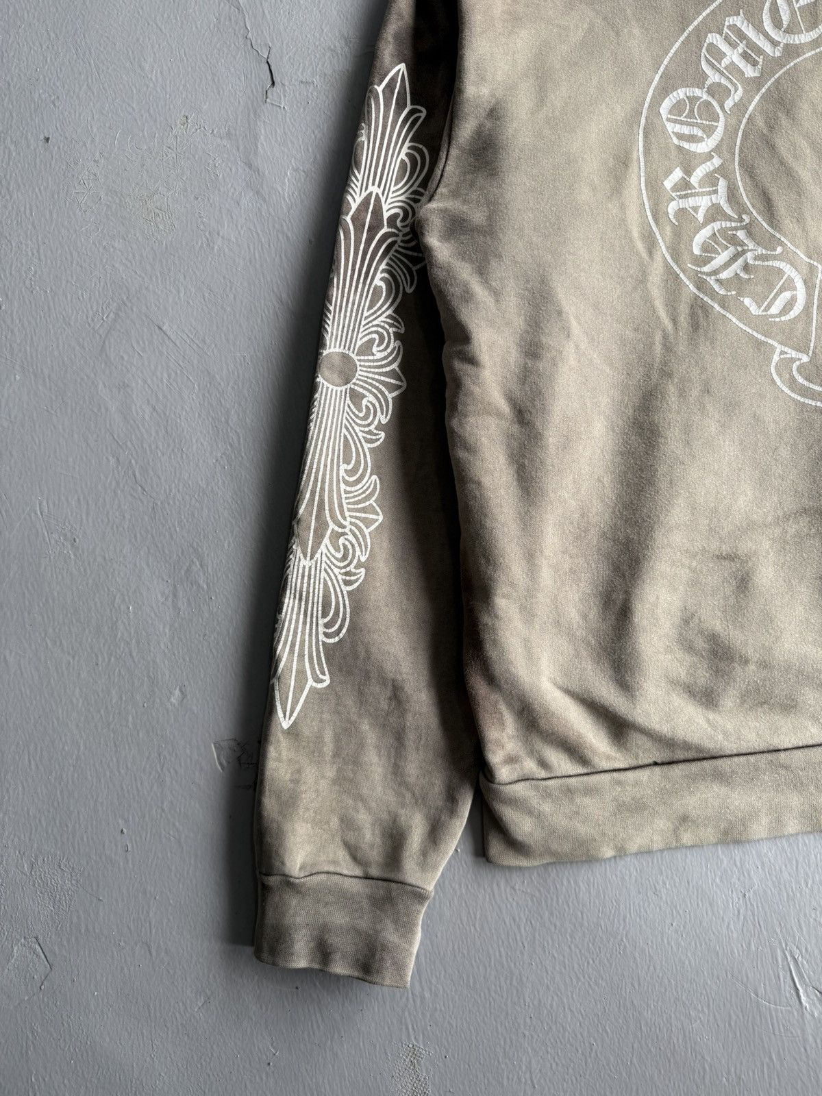 Chrome Hearts Trashed Faded - Horseshoe Floral Hoodie Size US M / EU 48-50 / 2 - 6 Thumbnail