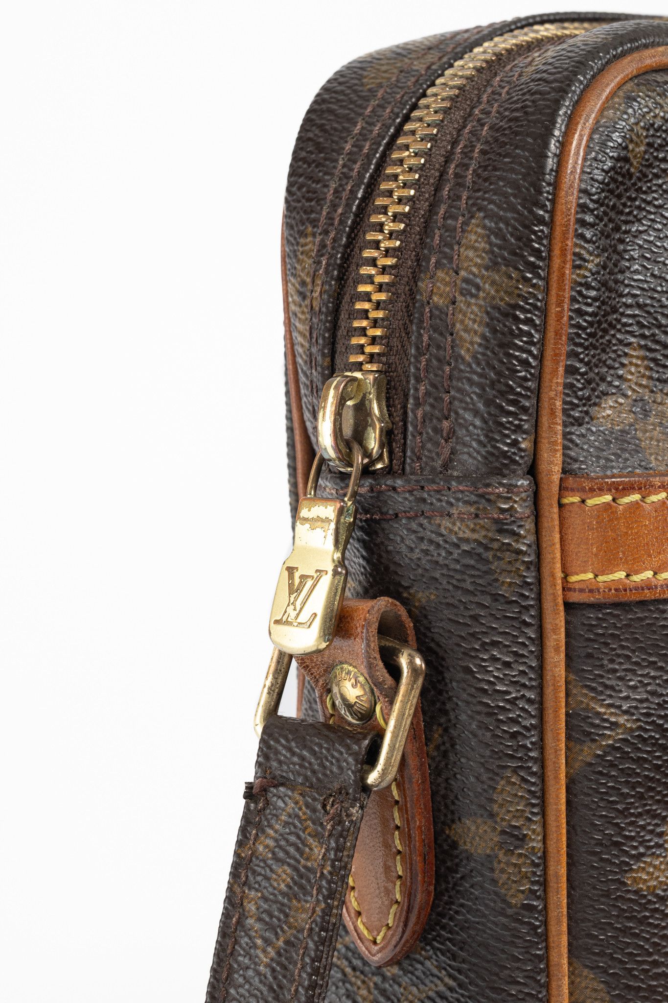 Louis Vuitton Louis Vuitton Danube Monogram Canvas & Leather Crossbody Size ONE SIZE - 9 Thumbnail