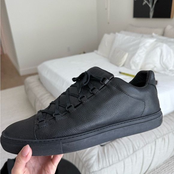 Balenciaga Balenciaga Arena Black 12 Low Tops Leather Size US 12 / EU 45 - 2 Thumbnail