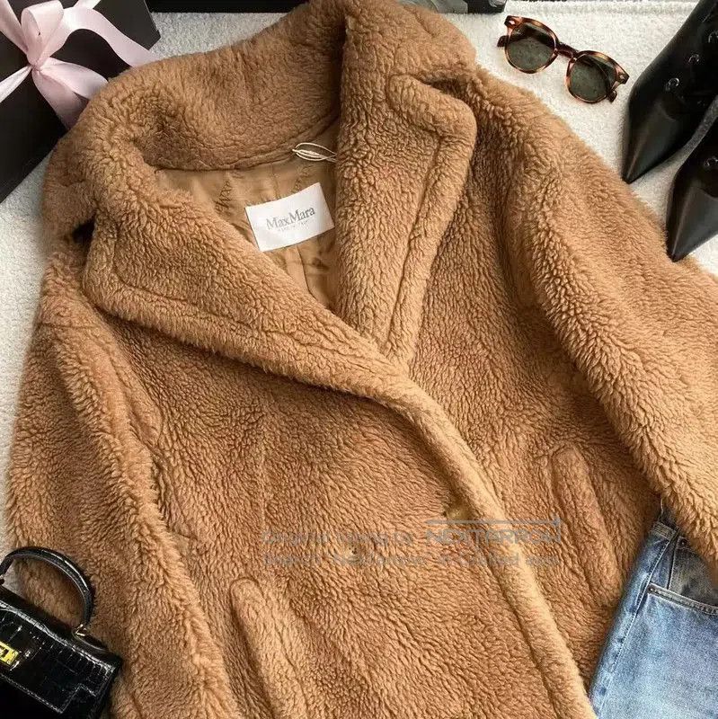 Max Mara MaxMara Cozy Camel Wool Coat for Women . Size M / US 6-8 / IT 42-44 - 4 Thumbnail