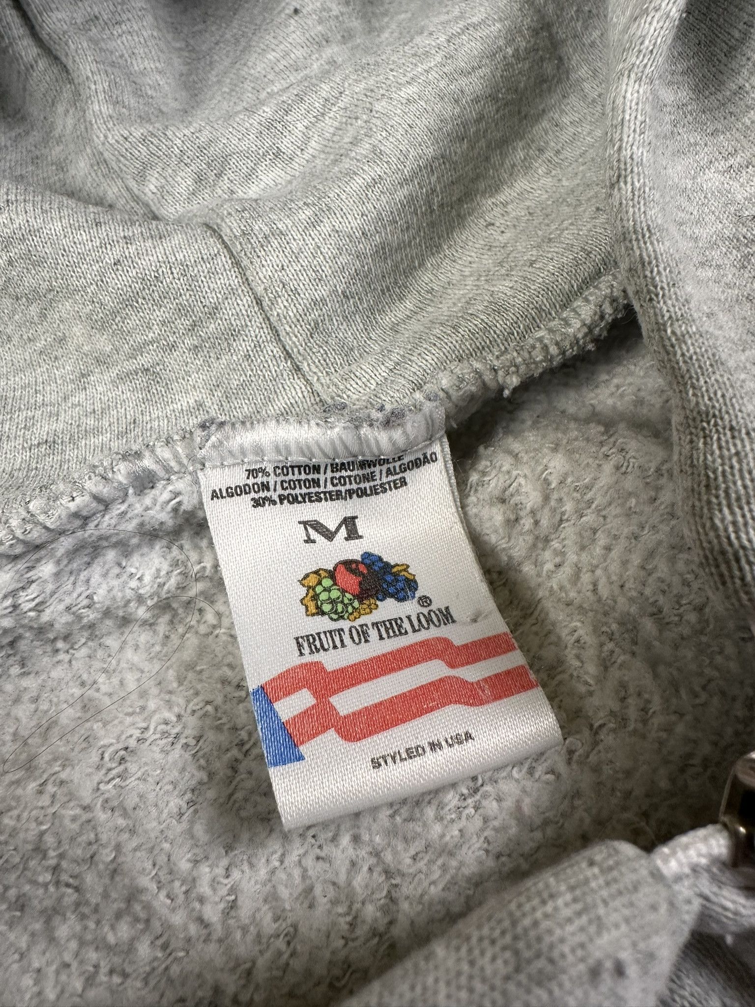 Fruit Of The Loom 90s Vintage Fruit Of The Loom Zip Basic Hoodie Size US L / EU 52-54 / 3 - 13 Thumbnail