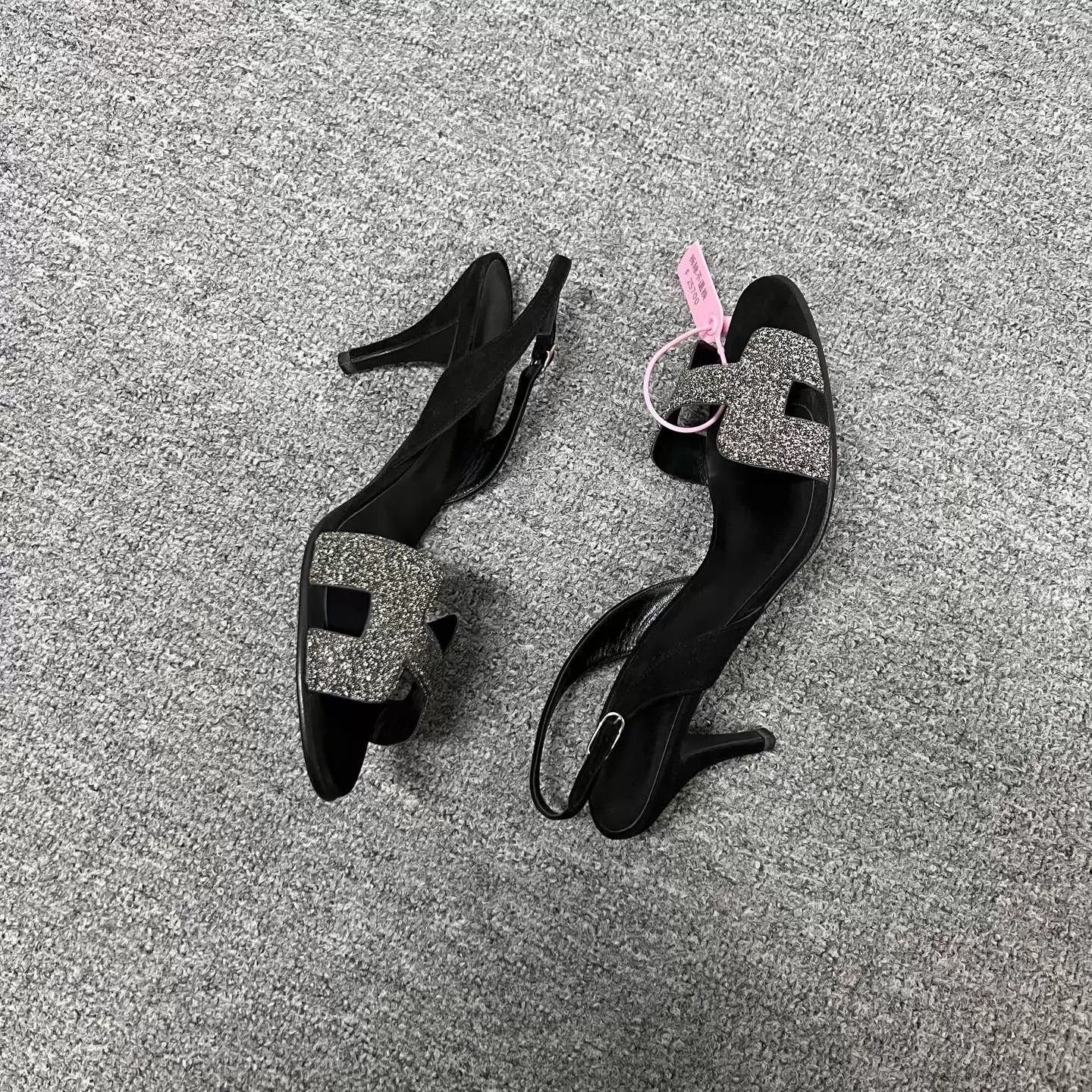 Hermes Hermes Sparkle H Heeled Sandal 37 Near New With Box Size US 6.5 / IT 36.5 - 3 Thumbnail