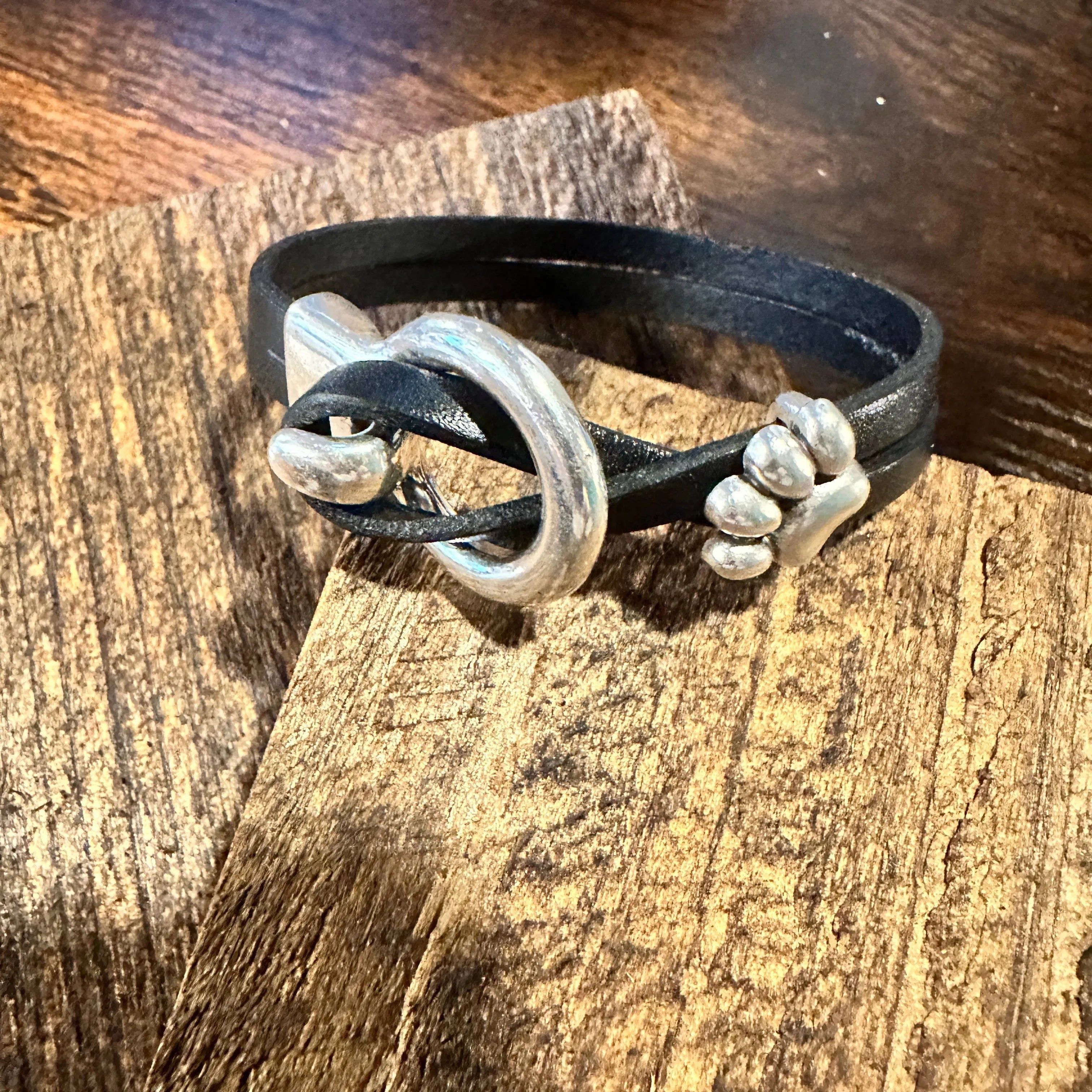 Other Boho Hippie Black Leather Pet Paw Circle Buckle Cuff Bracele Size ONE SIZE - 8 Thumbnail