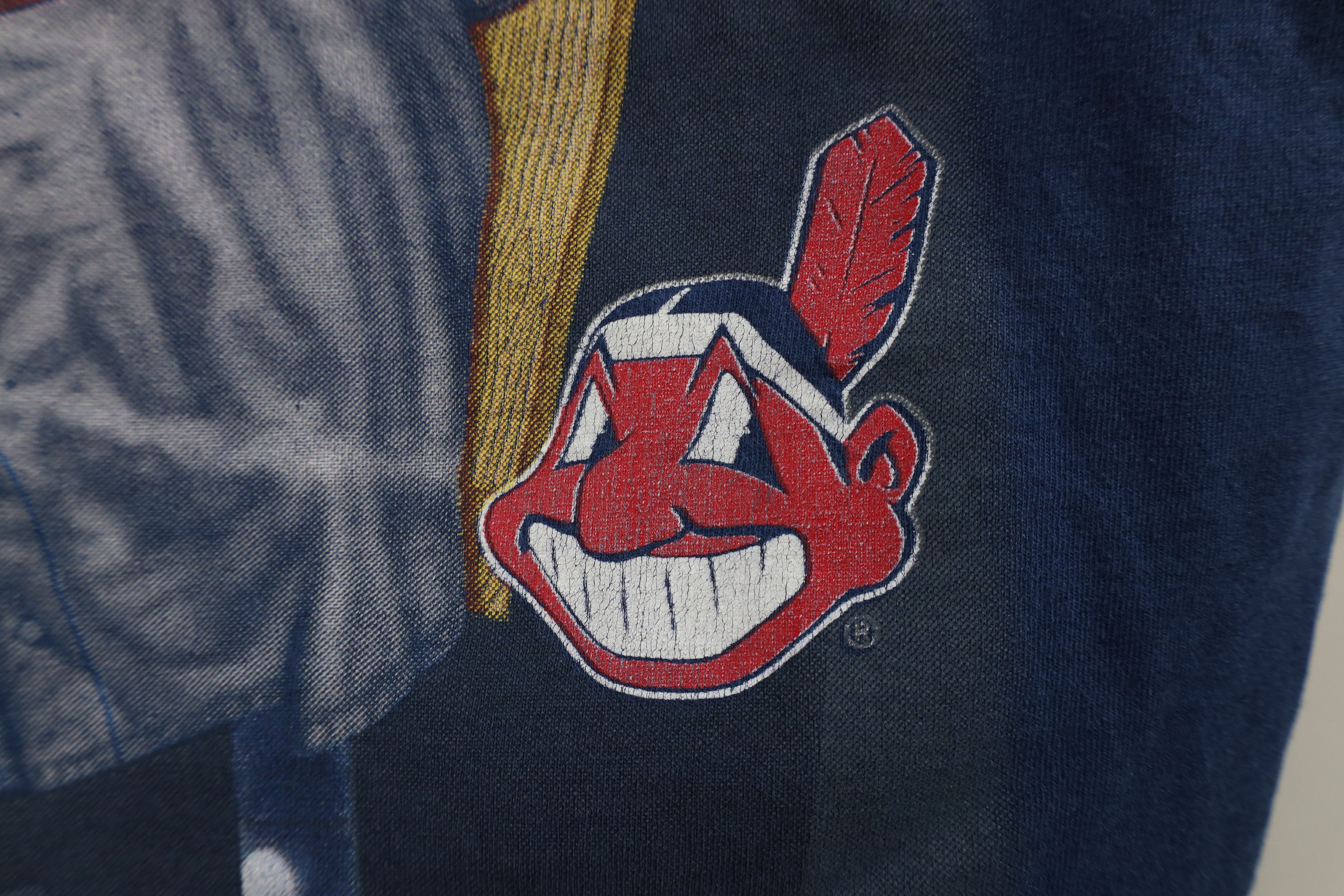 Vintage Vintage 90s Chief Wahoo Cleveland Indians Baseball T-Shirt Size US L / EU 52-54 / 3 - 8 Thumbnail