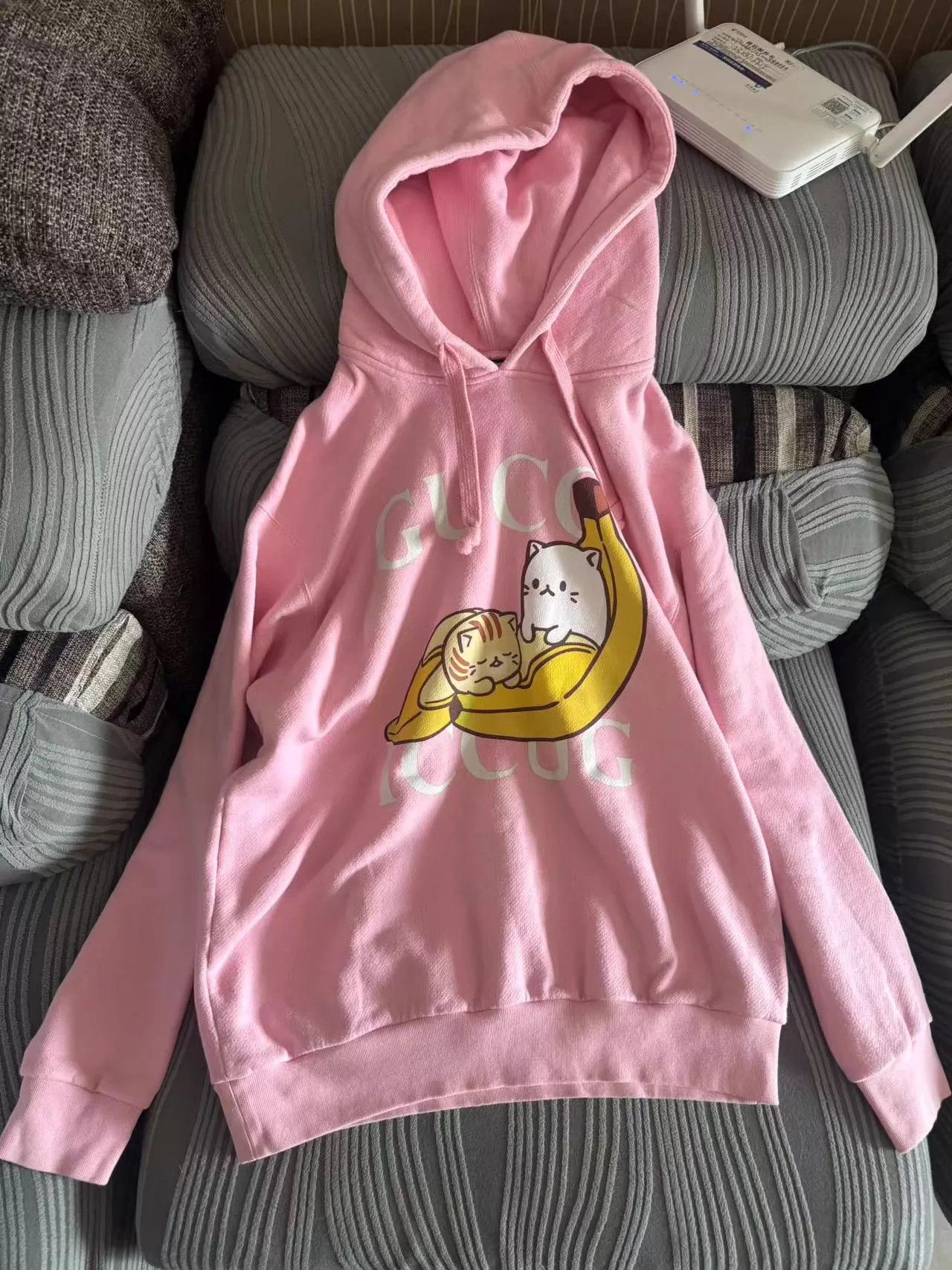 Gucci Gucci Sweatshirt S Size Authentic Size S / US 4 / IT 40 - 1 Thumbnail