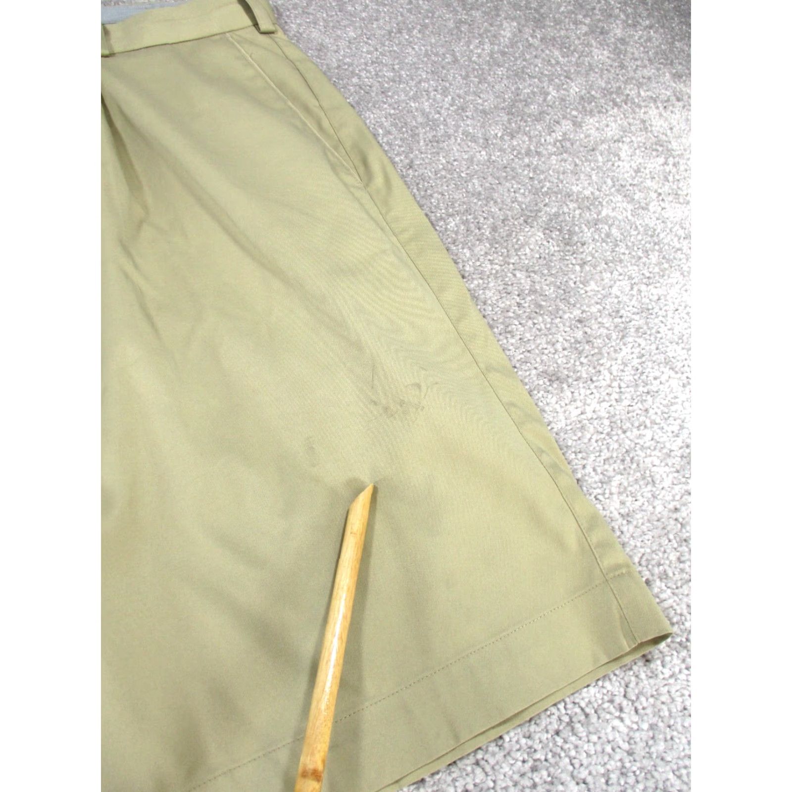Nike Nike Golf Shorts Mens 36 Dri Fit Tour Performance Khaki Beige Lightweight Chino Casual, Travel, Workwear Beige Nike Mens 36 Short Size US 36 / EU 52 - 2 Thumbnail