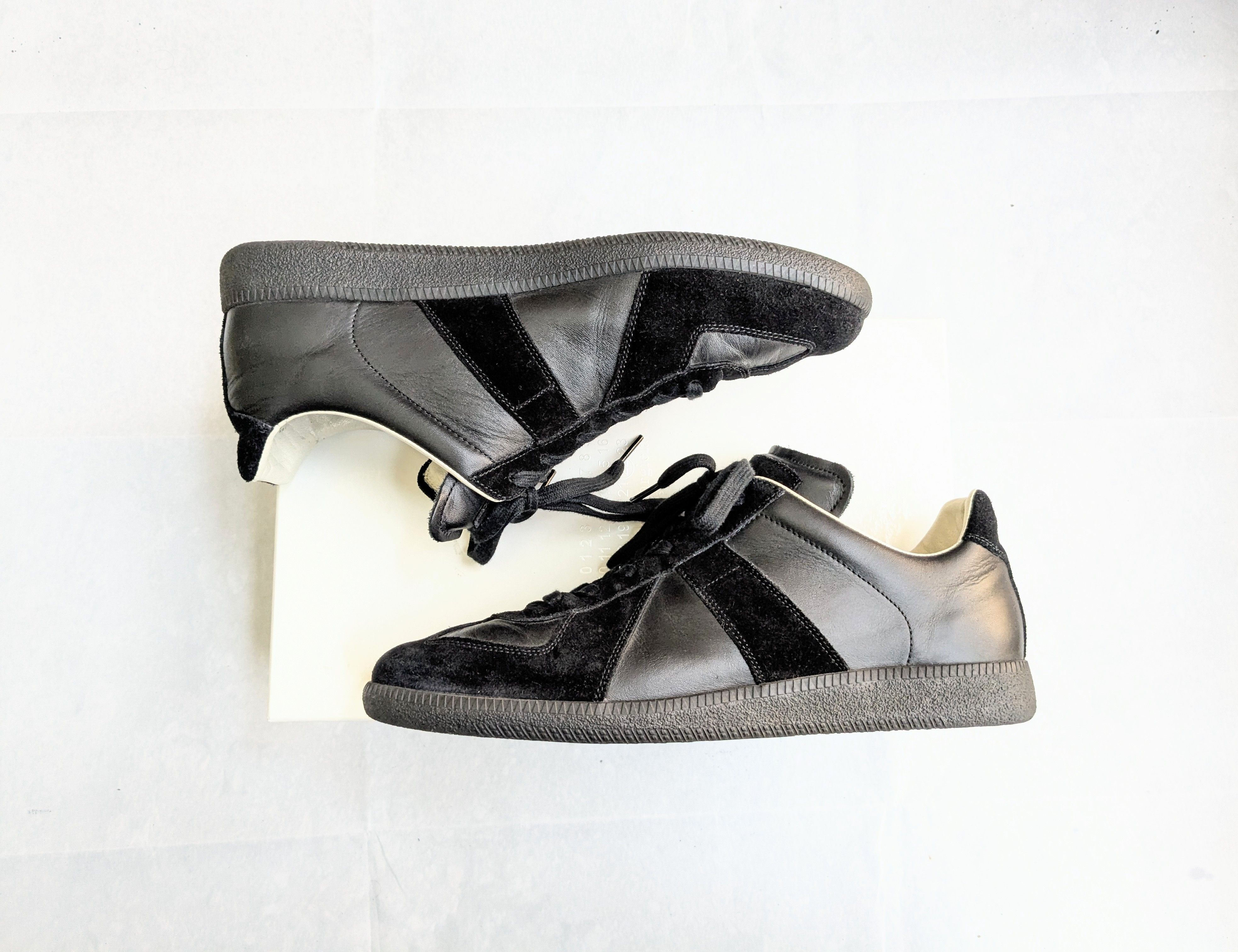 Maison Margiela Maison Margiela Replica GAT Black 11 44 Low Tops Size US 11 / EU 44 - 1 Thumbnail