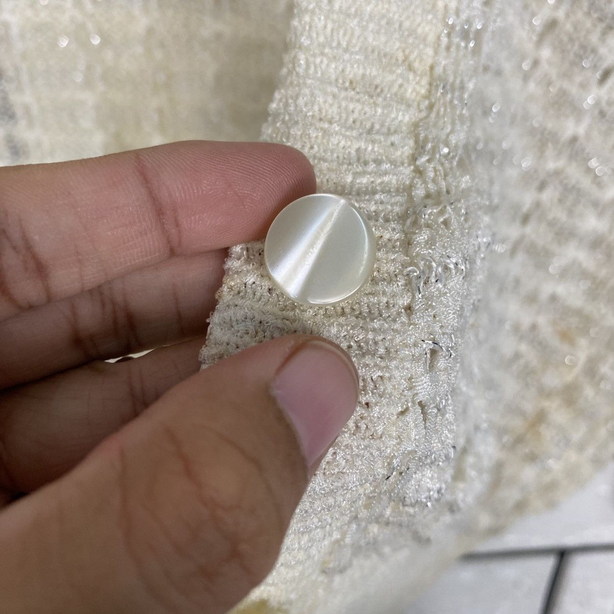 Japanese Brand Alamari Cropped Button Cardigan Issey Miyake Size US M / EU 48-50 / 2 - 17 Thumbnail