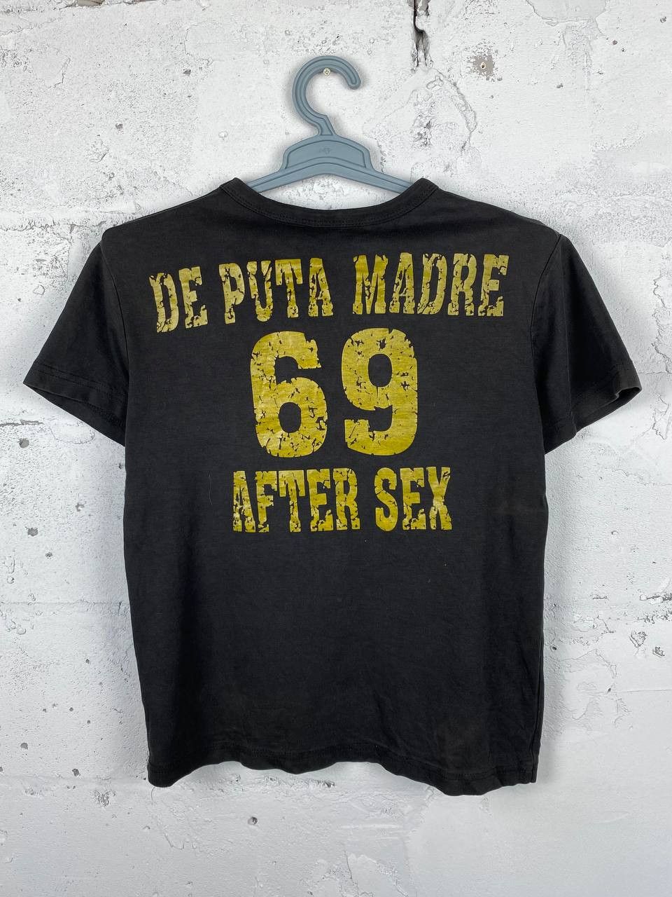 Christian Audigier × Japanese Brand Y2K De Puta Madre 69 After Sex Vintage Porn Star T Shirt Size US S / EU 44-46 / 1 - 1 Thumbnail