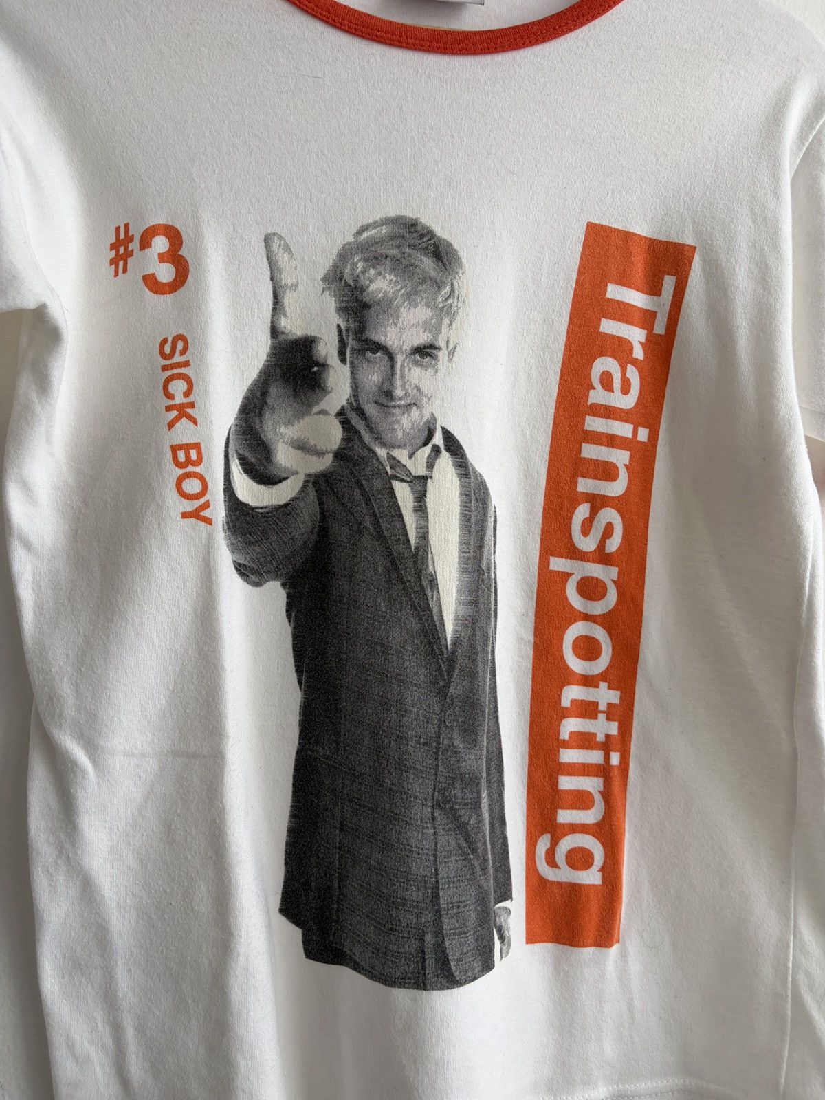 Vintage Vintage 90s Trainspotting Mark Renton Indie Film Tshirt Size US S / EU 44-46 / 1 - 2 Thumbnail