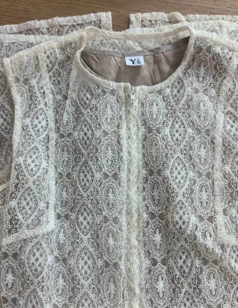 Yohji Yamamoto Y's Yohji Yamamoto Pearl White Lace Dress Size US 27 - 2 Thumbnail