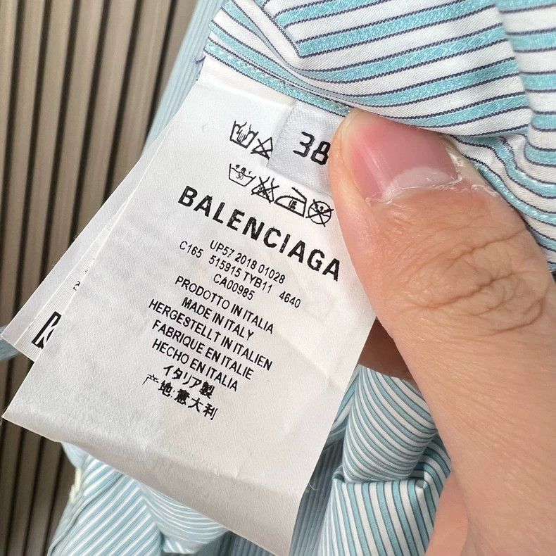 Balenciaga Balenciaga size 38 Back Letter Stripe Shirt 2502-Nextarrow Size US L / EU 52-54 / 3 - 7 Thumbnail