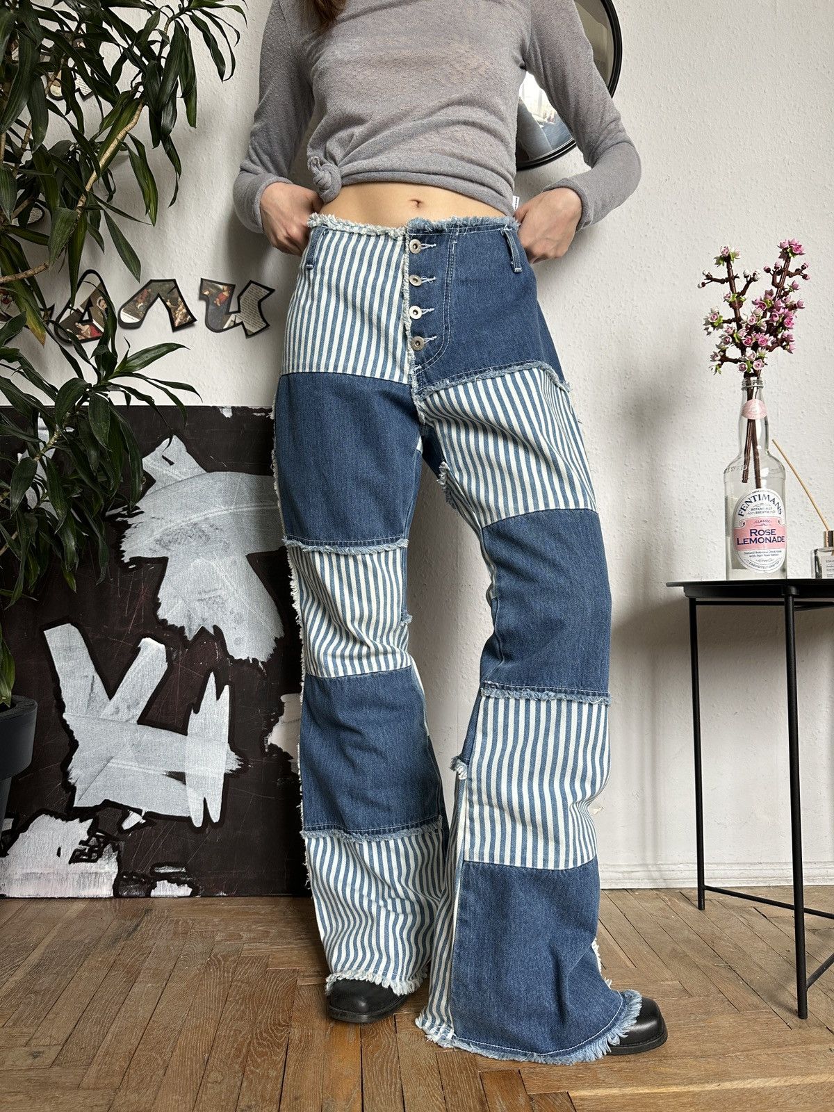 If Six Was Nine × Seditionaries Y2K Patchwork Denim Flared Baggy Stripe Jeans Size 32" / US 10 / IT 46 - 5 Thumbnail