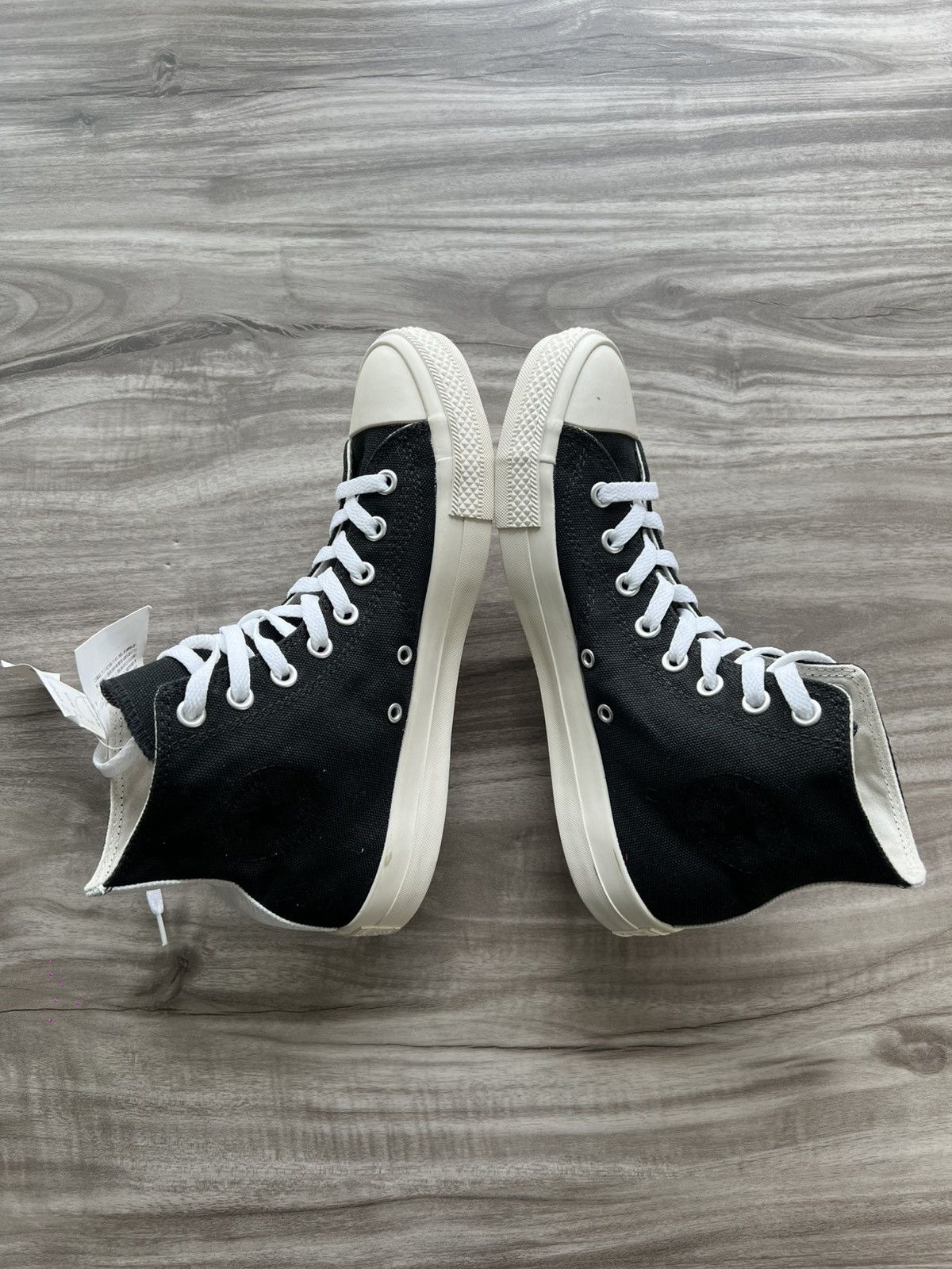 Comme des Garcons PLAY RARE 2012 Small Heart CDG Comme des Garcons PLAY x Converse Size US 9 / EU 42 - 3 Thumbnail