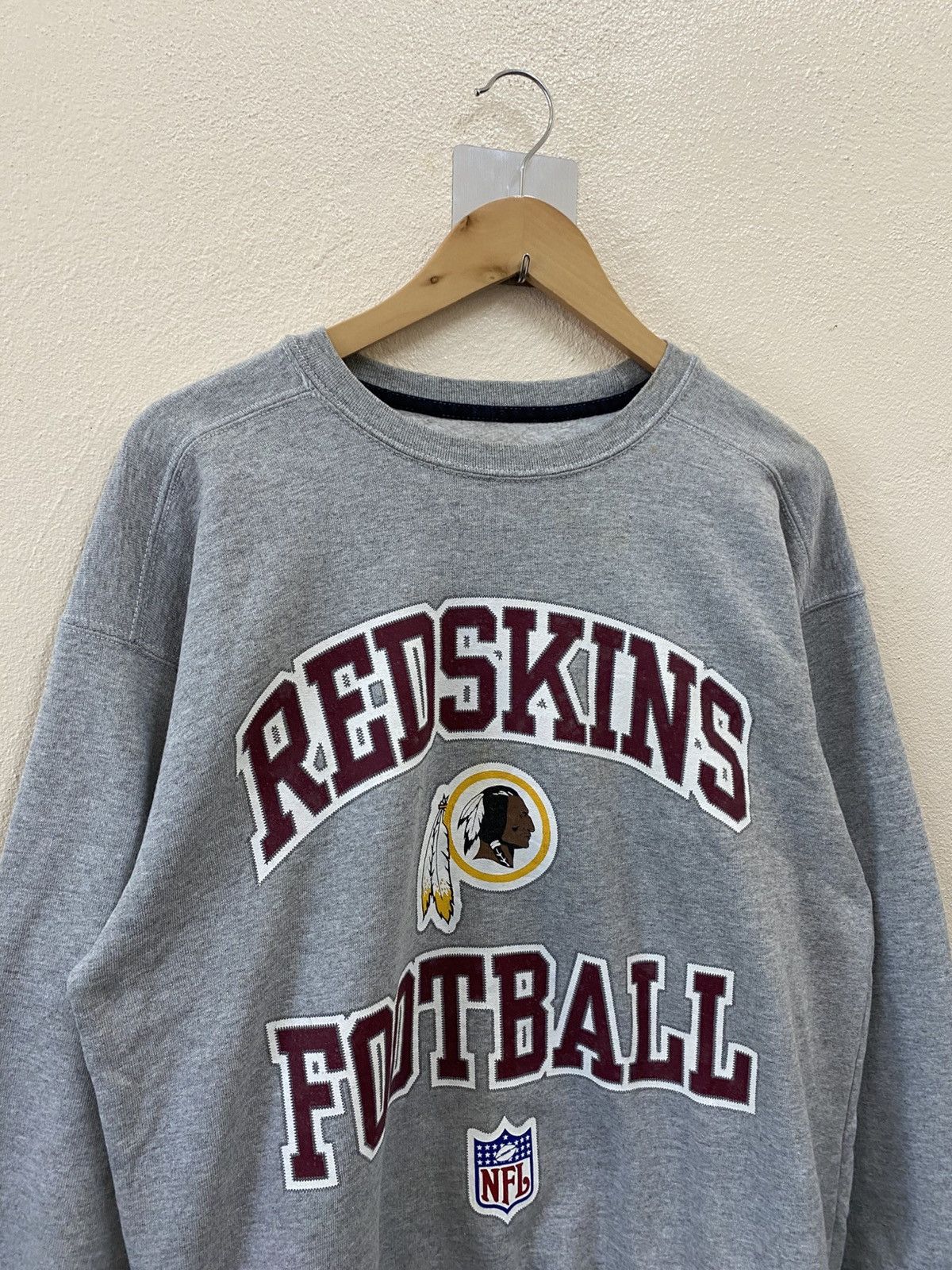 Starter Vintage Starter NFL Redskin Football Size US L / EU 52-54 / 3 - 6 Thumbnail