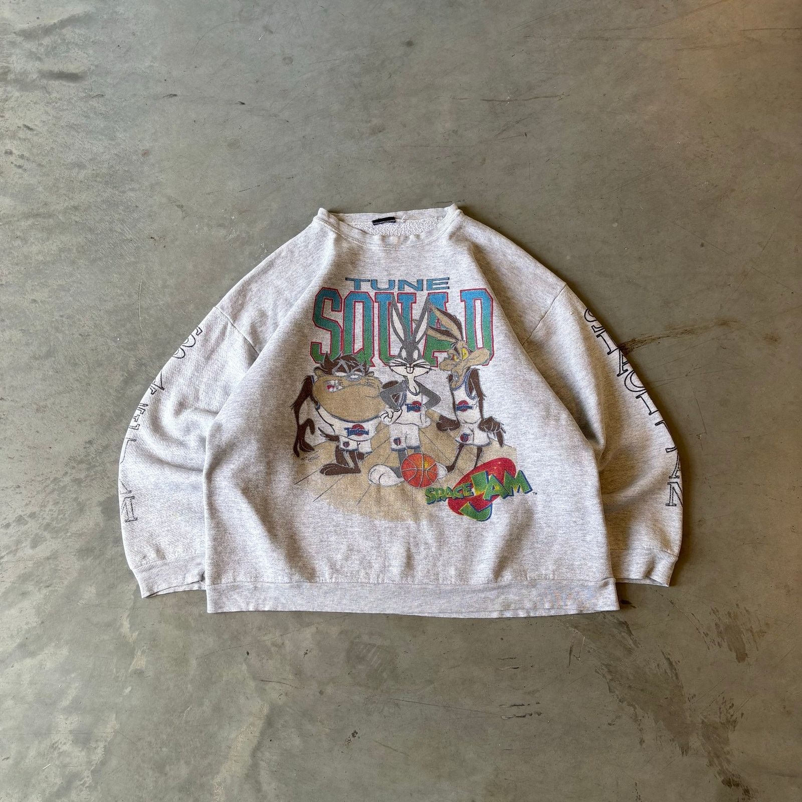 Warner Bros vintage 1996 space jam tune squad sweatshirt Size US XL / EU 56 / 4 - 1 Thumbnail