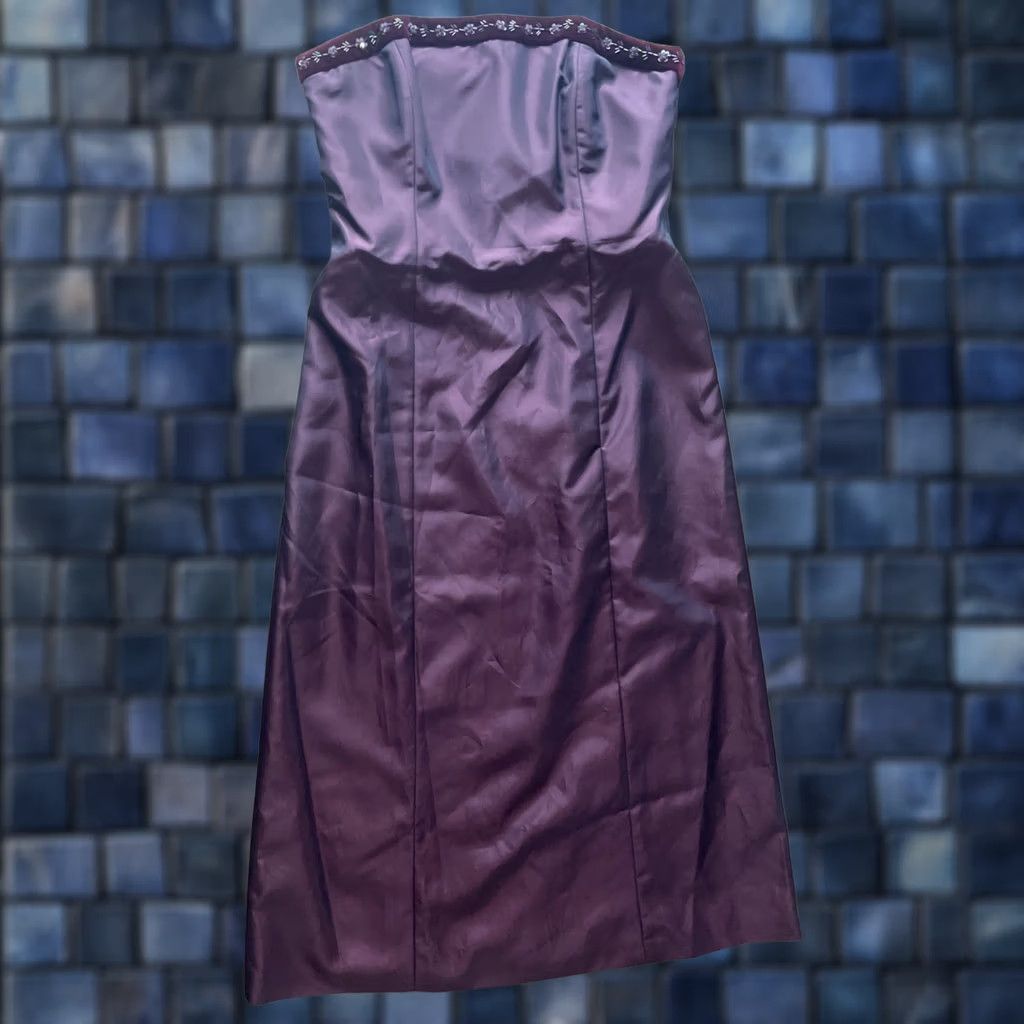 Loft VINTAGE LOFT Ann Taylor Strapless Cocktail Dress Sz 8 Midi Satin Burgundy Sequin Party/Cocktail A-Line Women Mens Girls Size M / US 6-8 / IT 42-44 - 1 Thumbnail