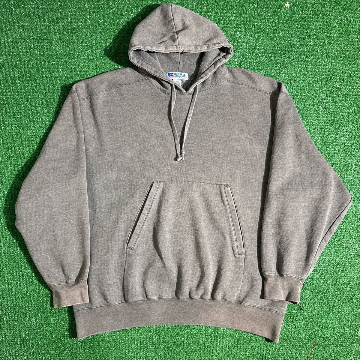 Russell Athletic Vintage Russell Athletic Faded Grey Oversized Hoodie Size US XL / EU 56 / 4 - 1 Thumbnail