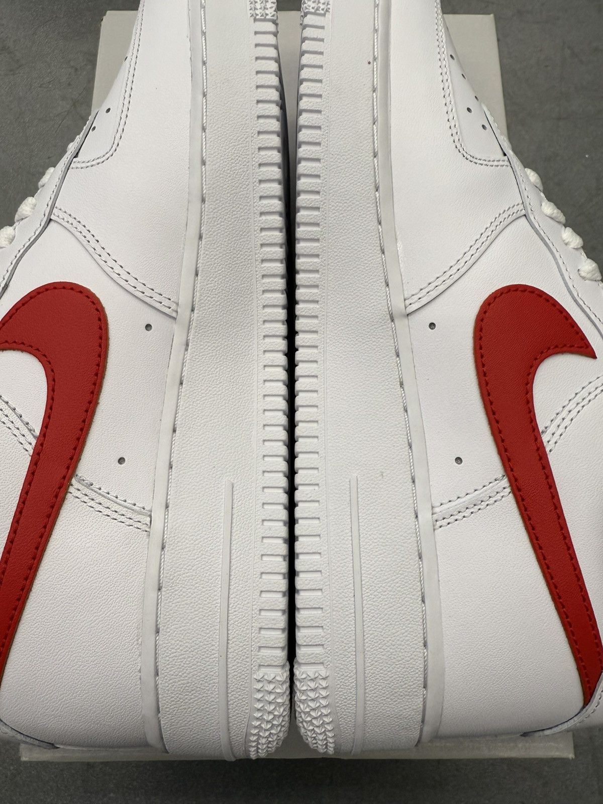 Nike × Supreme 2024 Nike Air Force 1 Low Supreme Shanghai Size US 8 / EU 41 - 3 Thumbnail